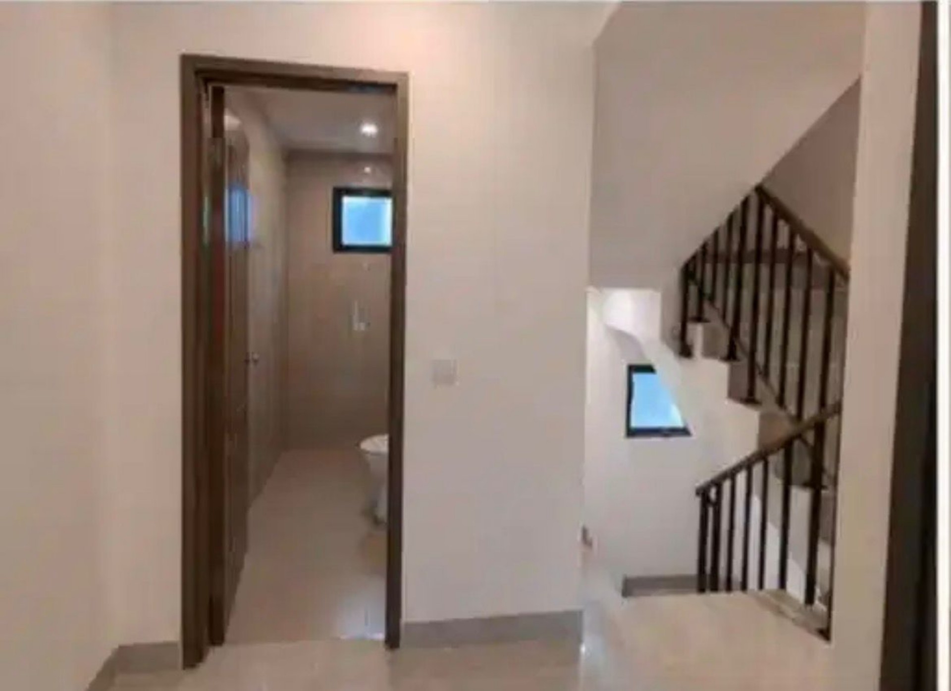 Rumah Disewa di Tangerang, foto 6 dari 10