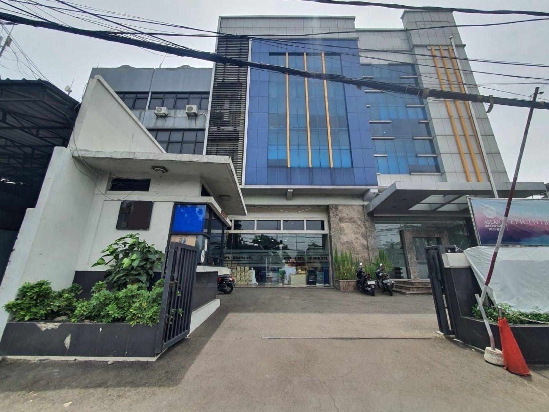 Ruko Dijual di Jakarta Pusat, foto 1 dari 10