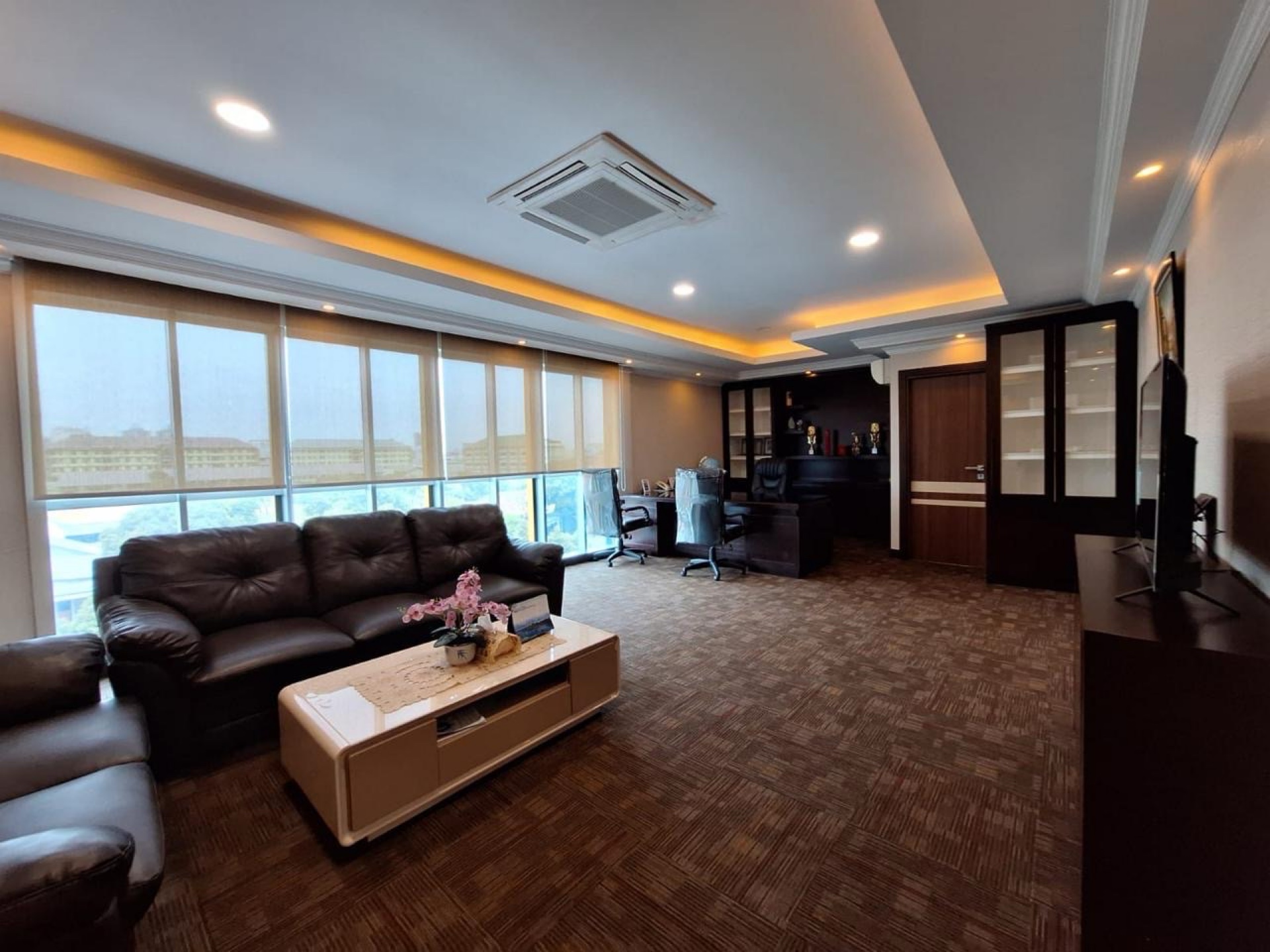 Ruko Dijual di Jakarta Pusat, foto 1 dari 10