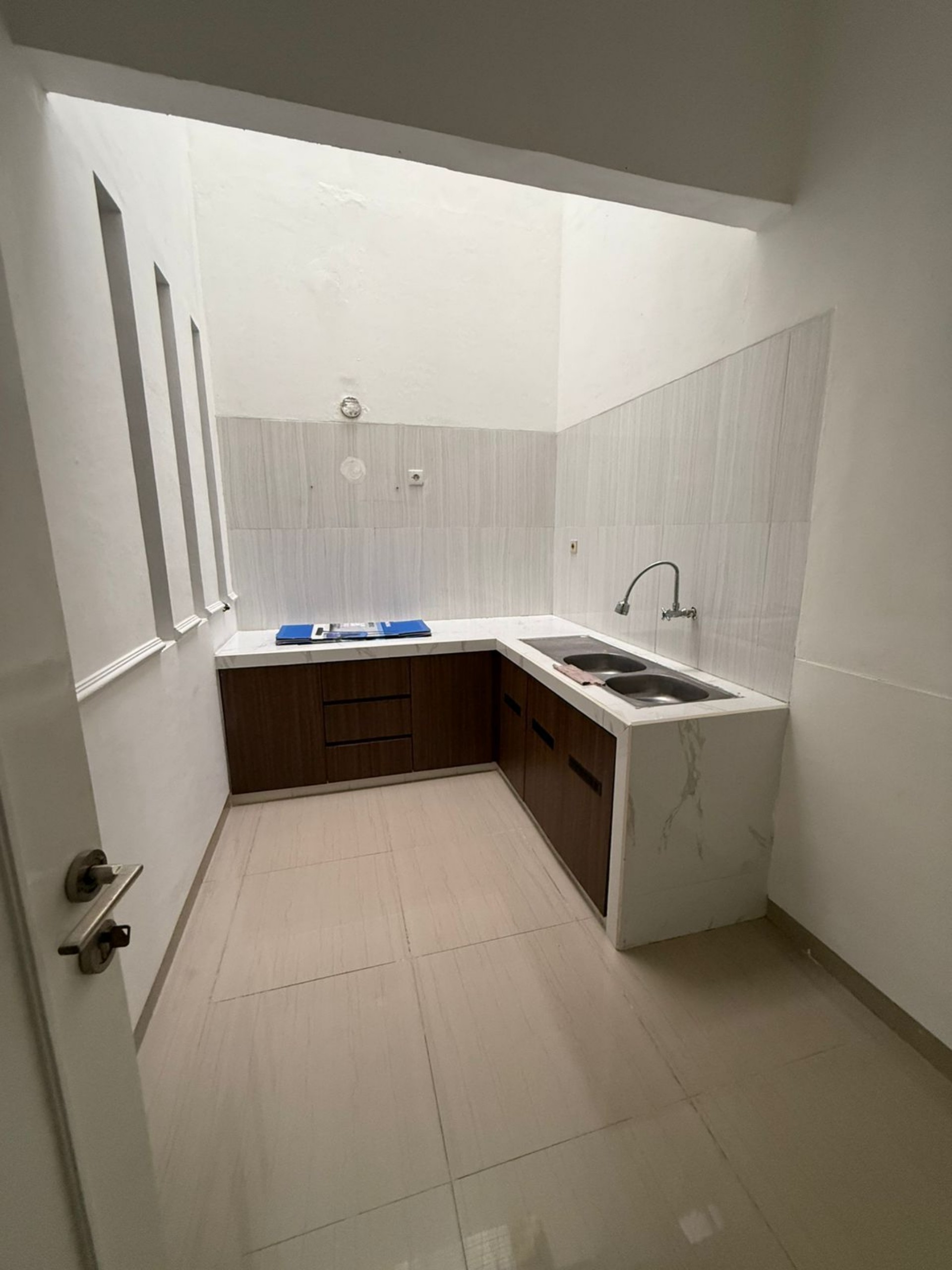 Rumah Dijual di Tangerang, foto 7 dari 10