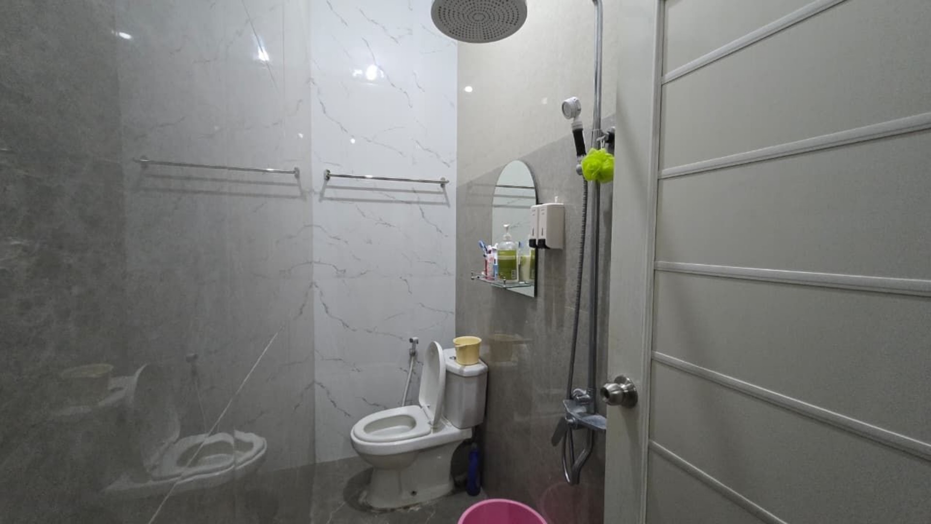 Rumah Dijual di Jakarta Barat, foto 5 dari 10