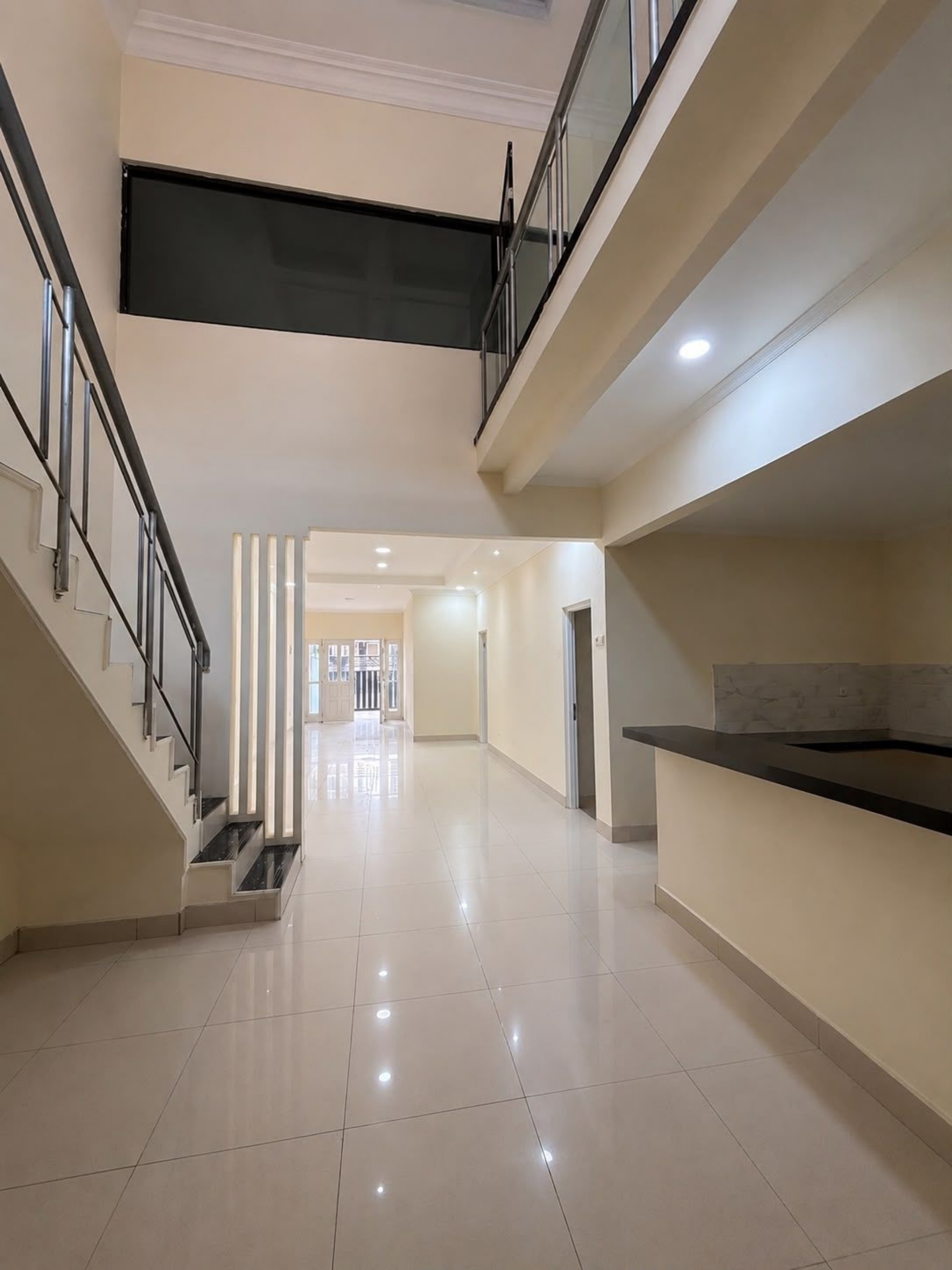 Rumah Dijual di Jakarta Barat, foto 3 dari 10