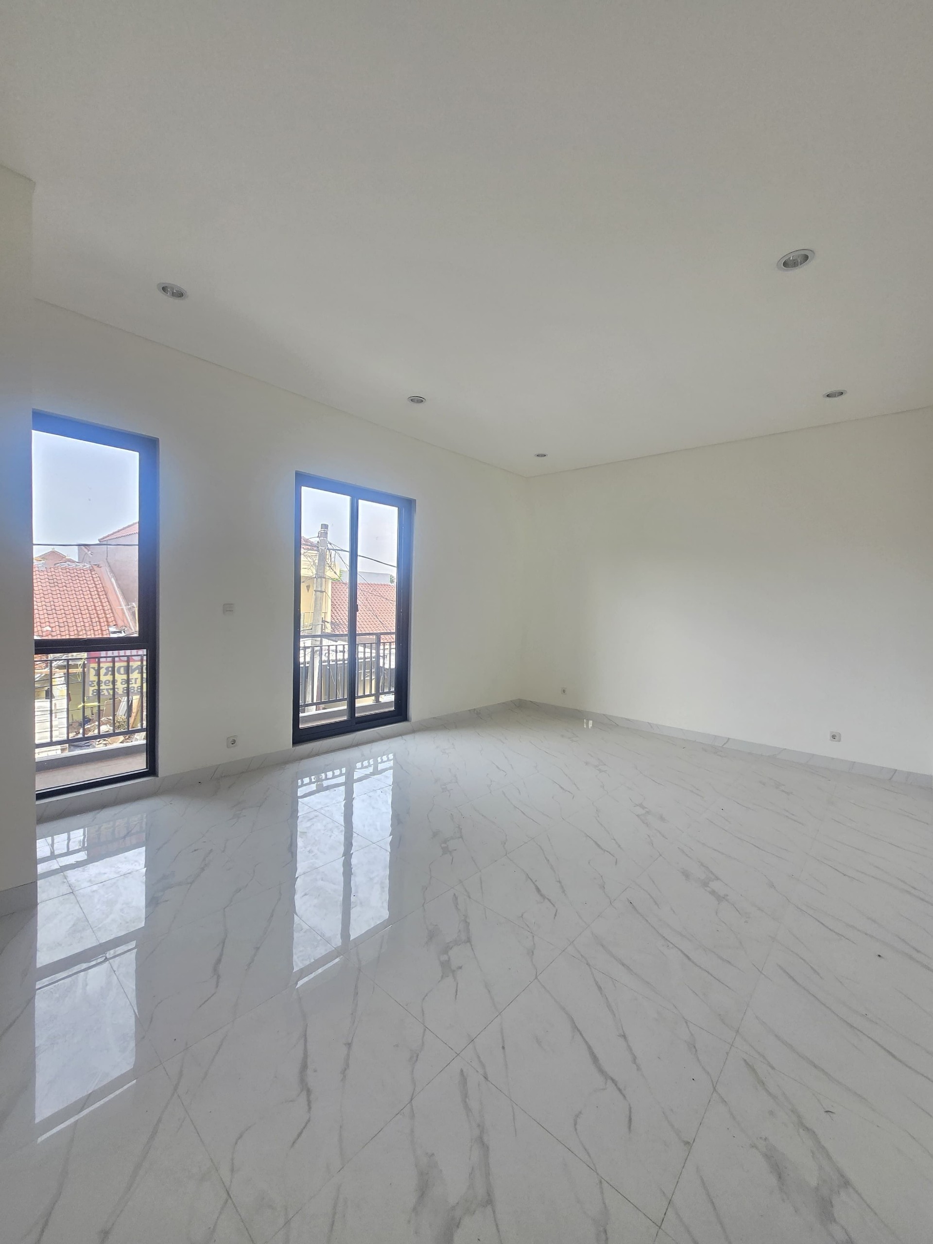 Rumah Dijual di Tangerang, foto 9 dari 10
