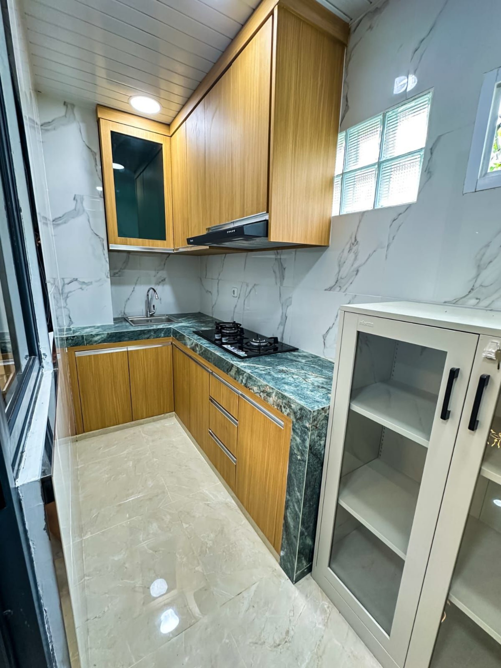 Rumah Dijual di Tangerang, foto 9 dari 10