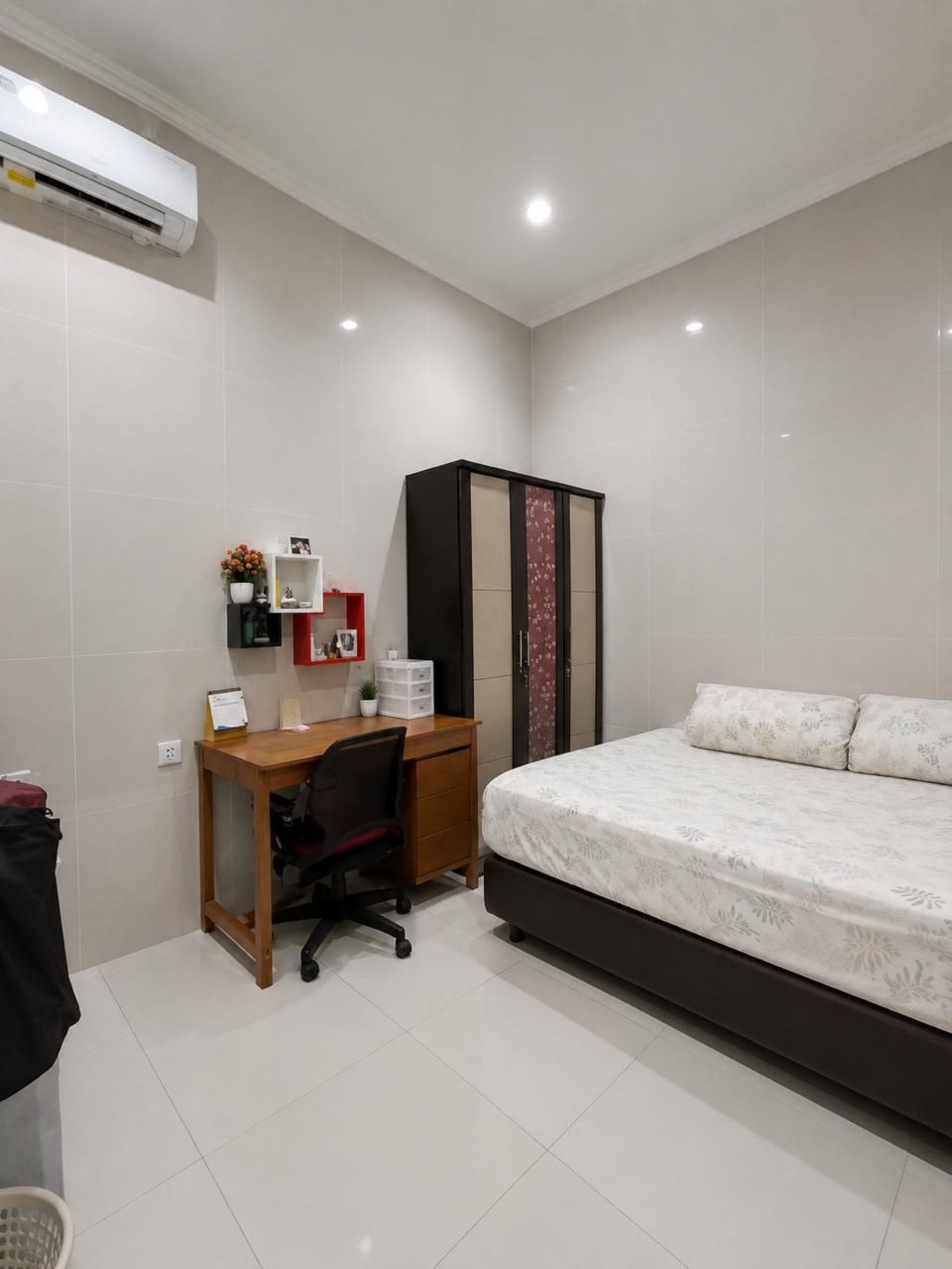 Rumah Dijual di Tangerang, foto 2 dari 10