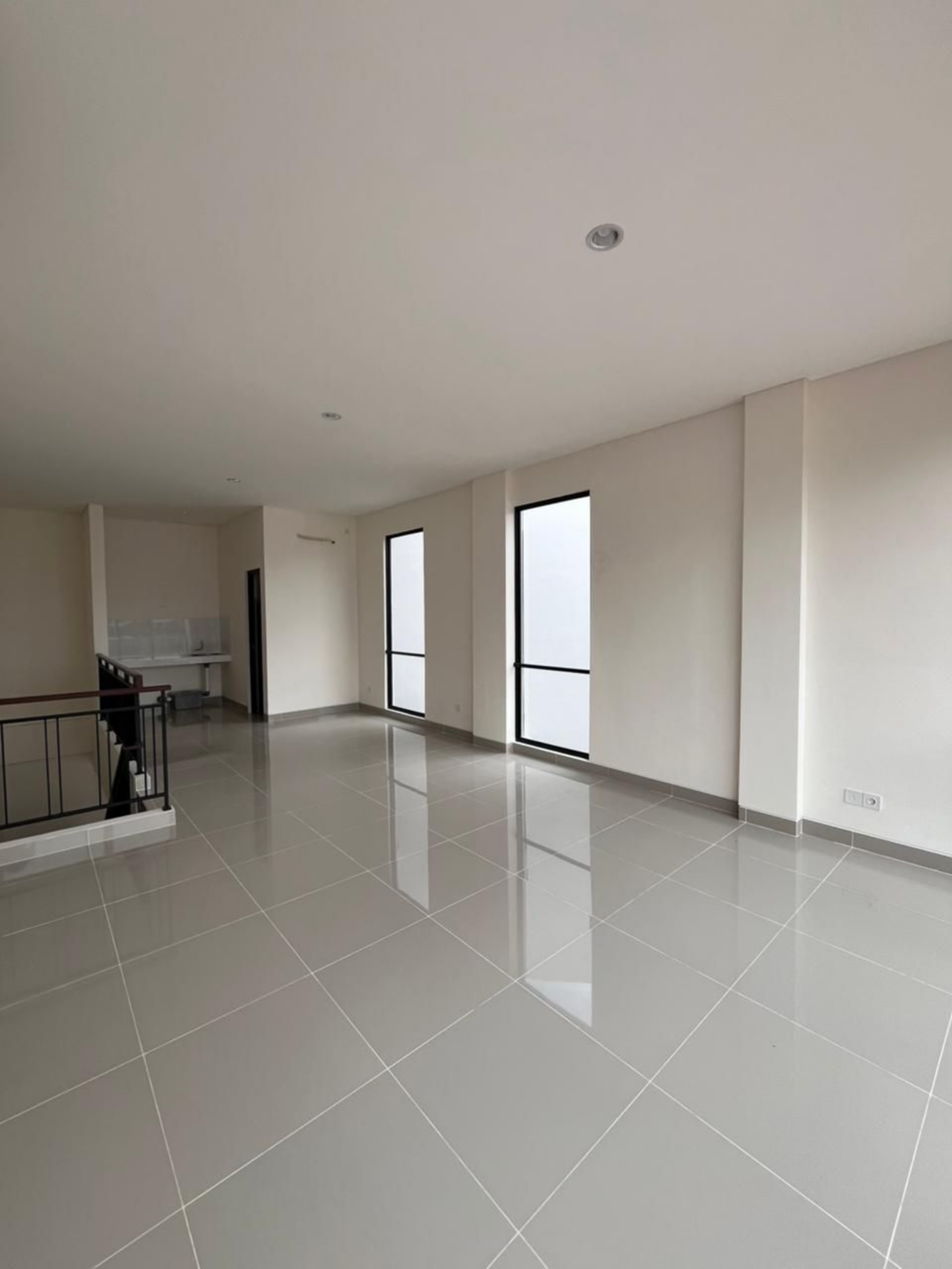 Ruko Dijual di Tangerang, foto 1 dari 3