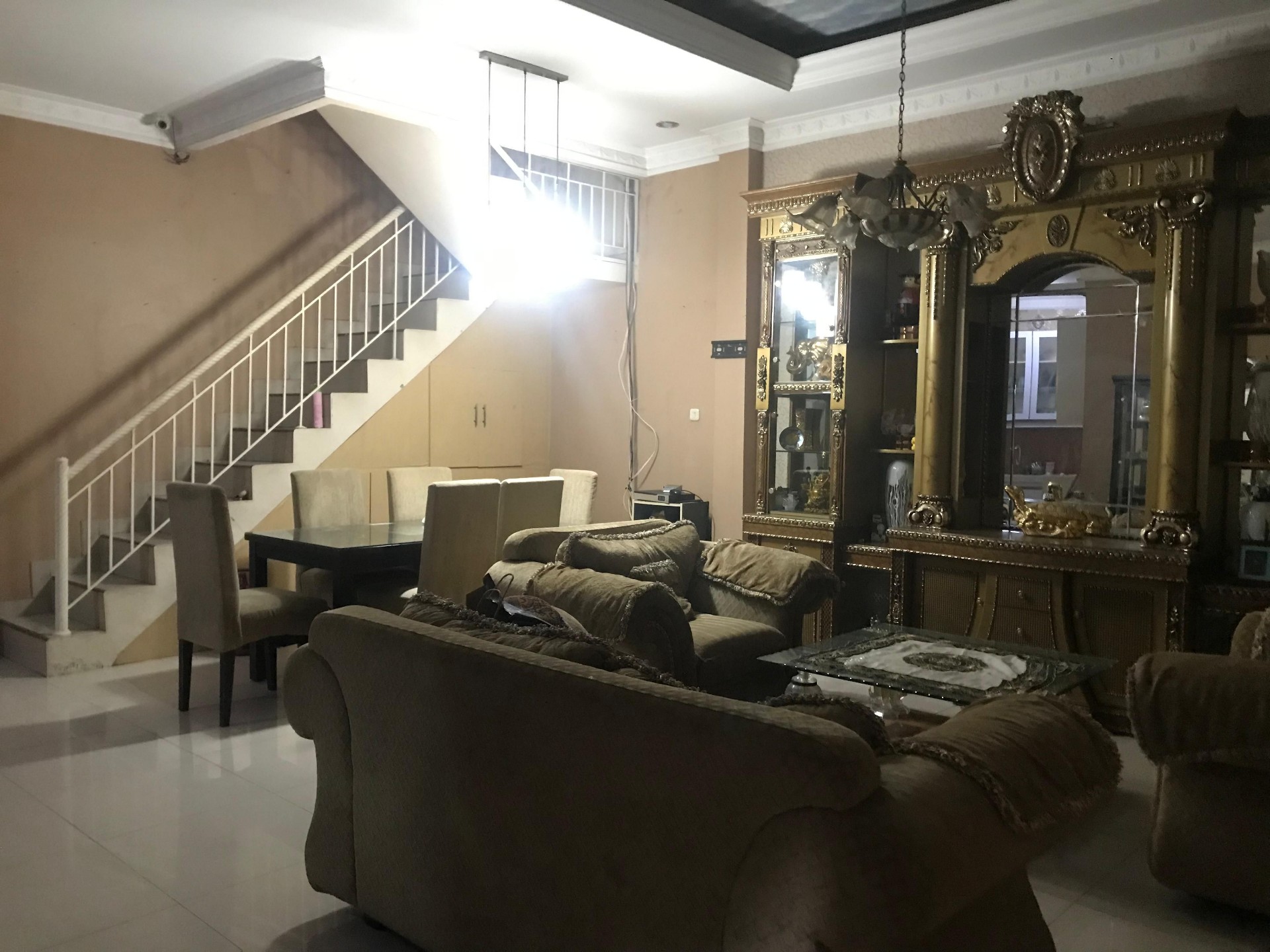 Rumah Dijual di Tangerang, foto 1 dari 7