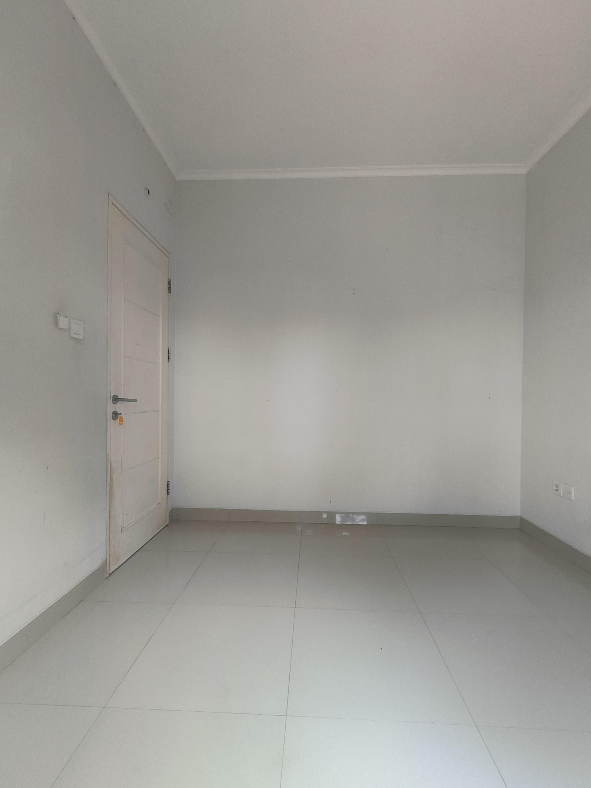 Rumah Dijual di Tangerang, foto 1 dari 7