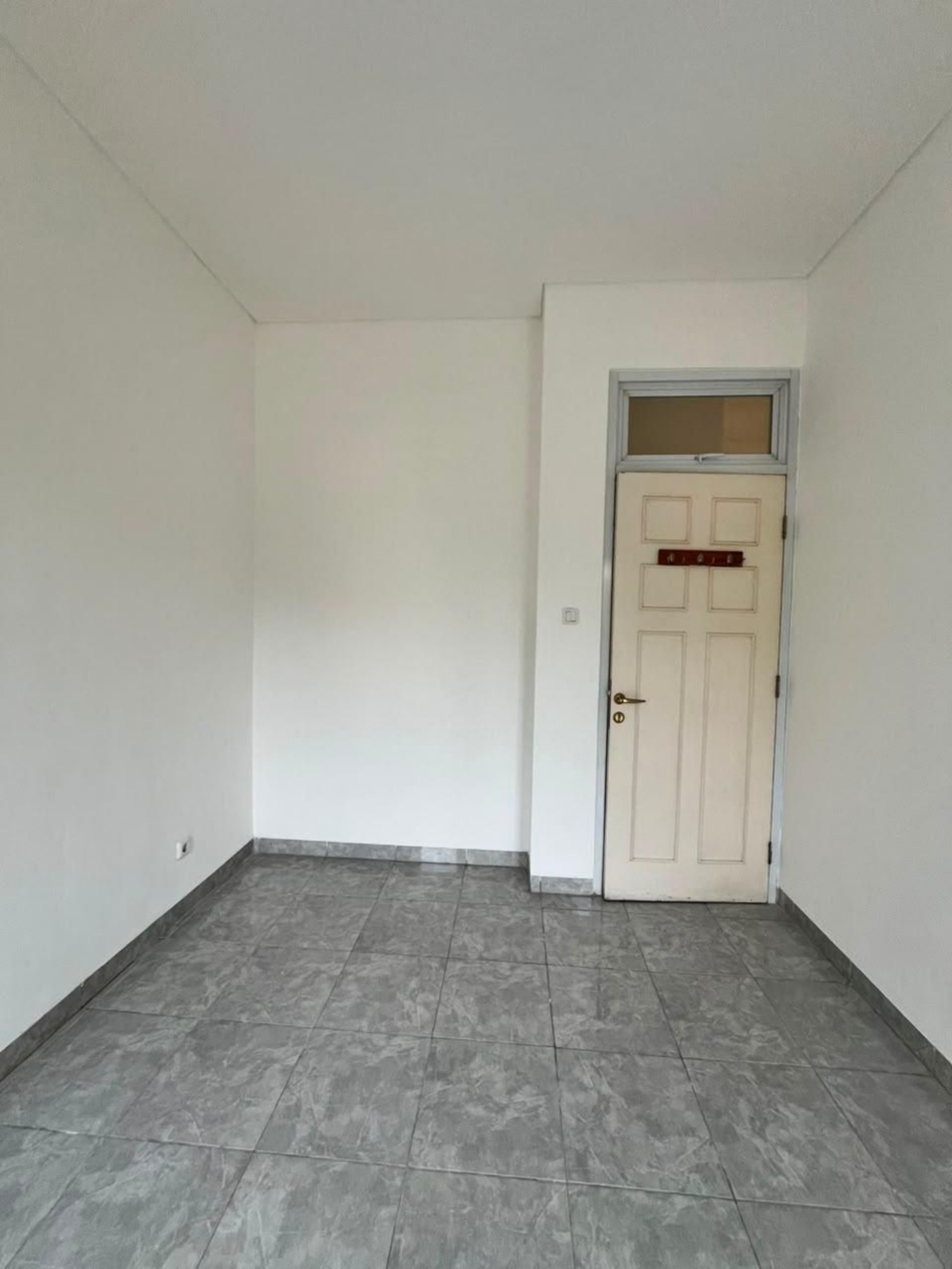 Rumah Dijual di Tangerang, foto 1 dari 10