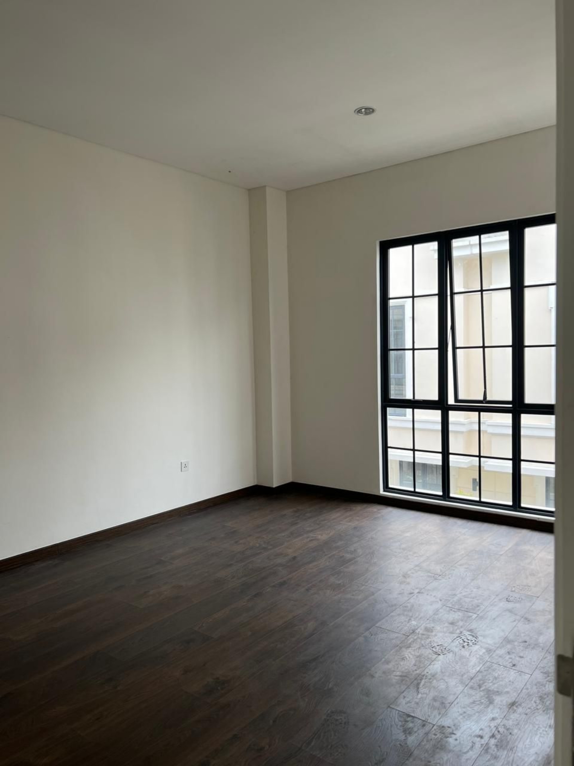 Rumah Dijual di Tangerang, foto 1 dari 9