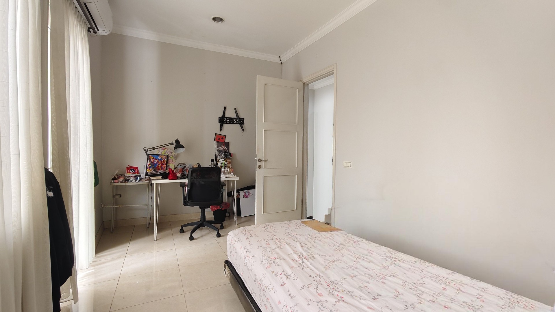 Rumah Dijual di Tangerang, foto 1 dari 7