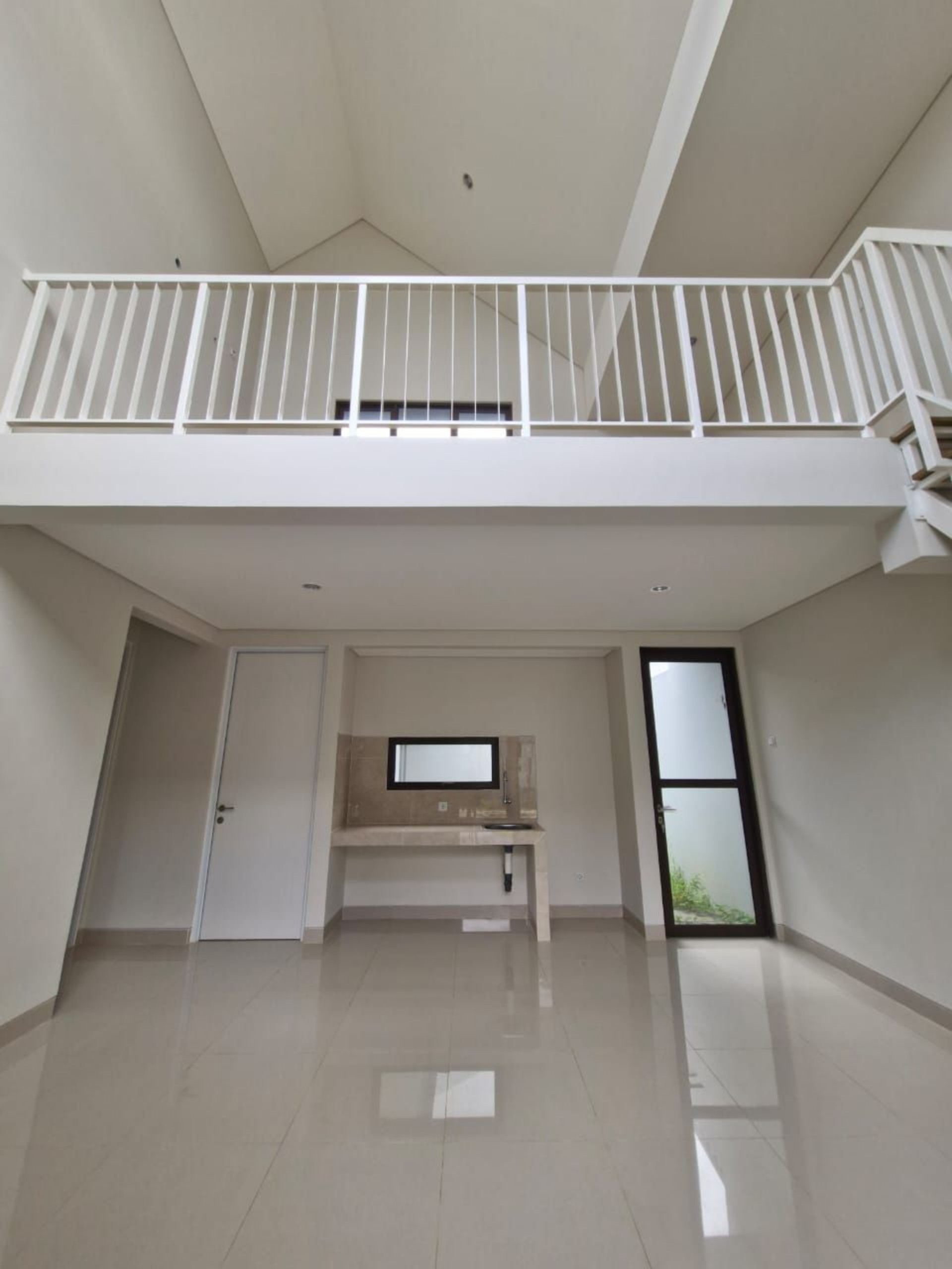 Rumah Dijual di Tangerang, foto 1 dari 9