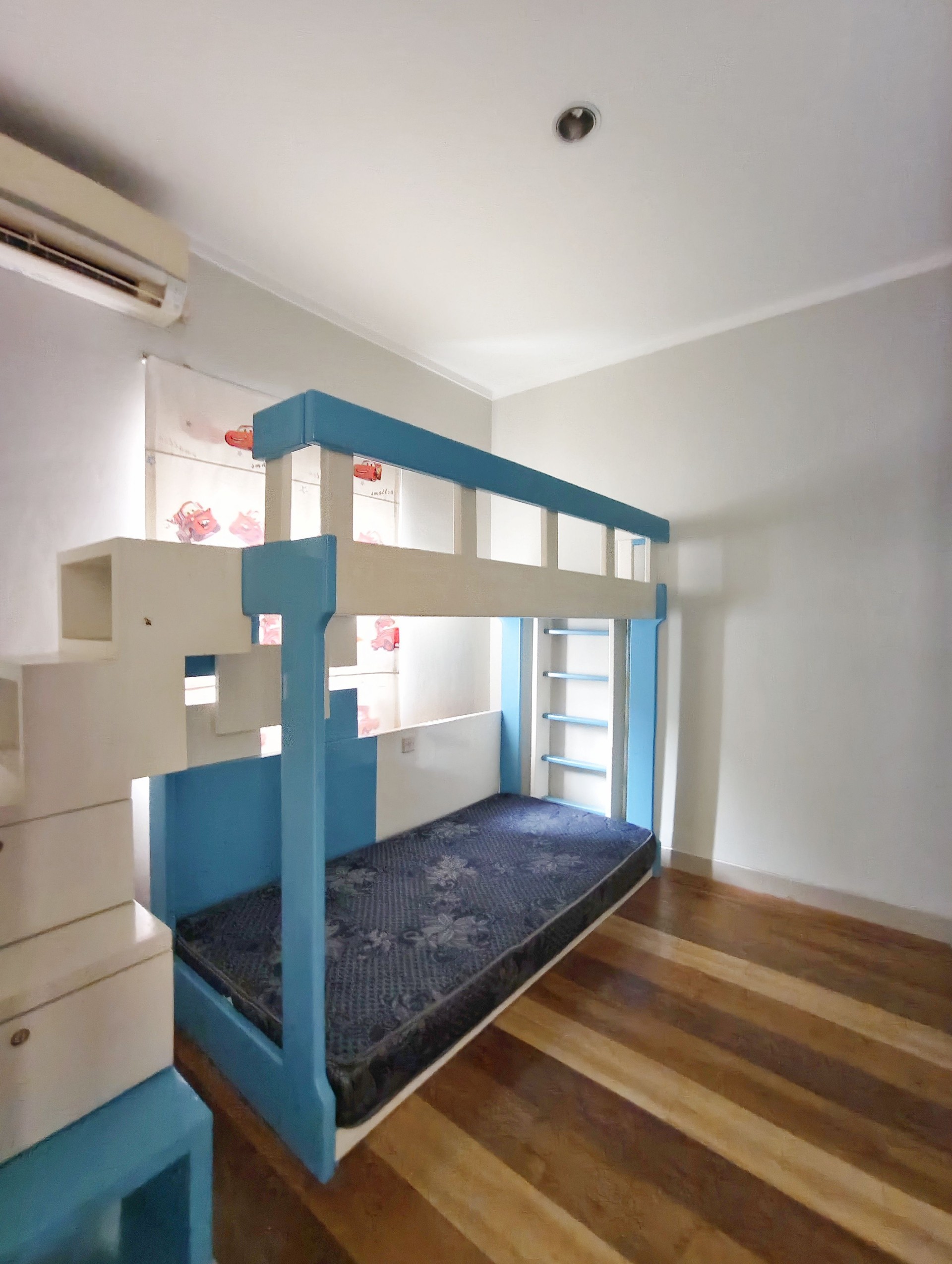 Rumah Dijual di Tangerang, foto 1 dari 10