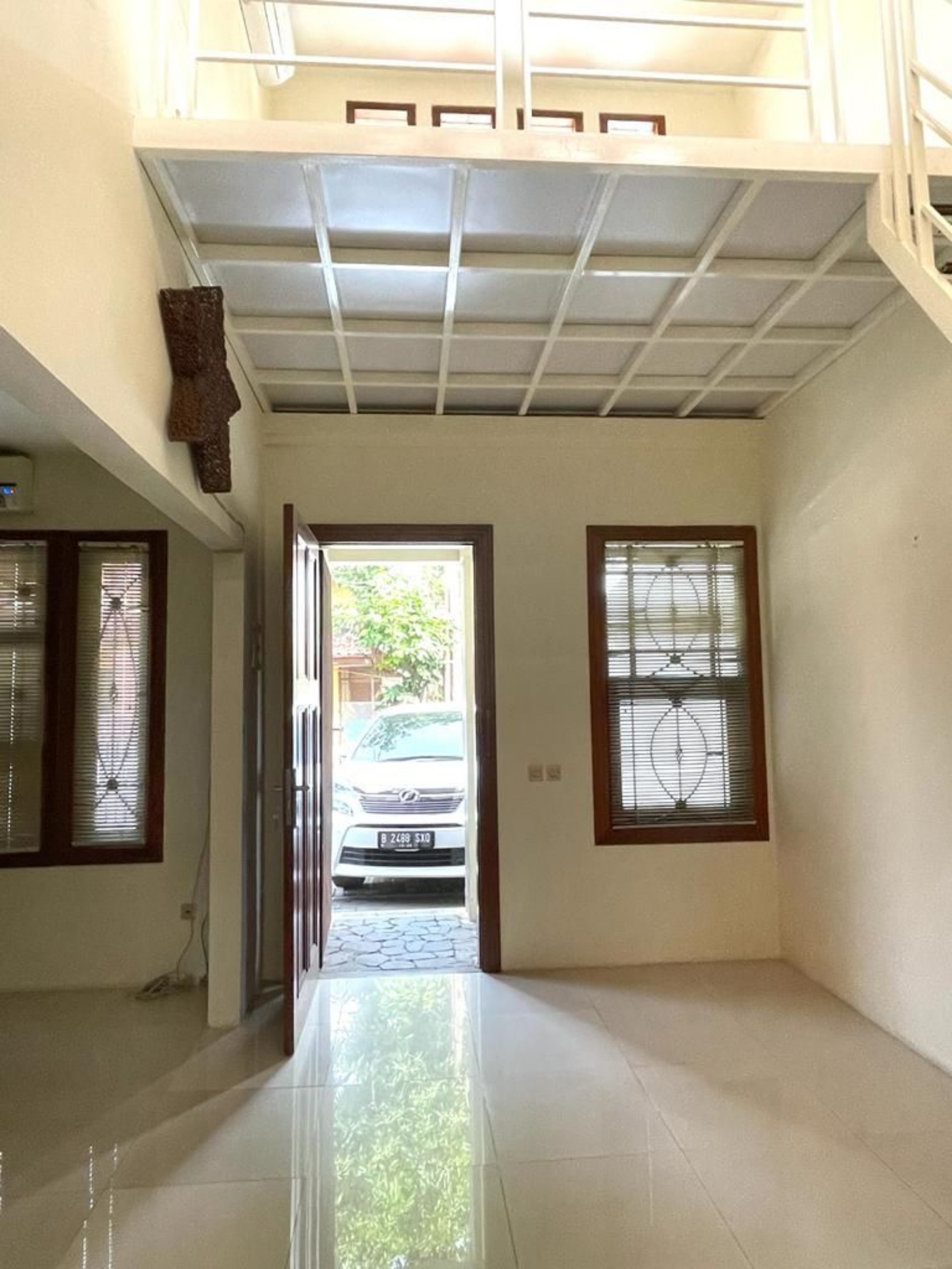 Rumah Dijual di Tangerang, foto 1 dari 8