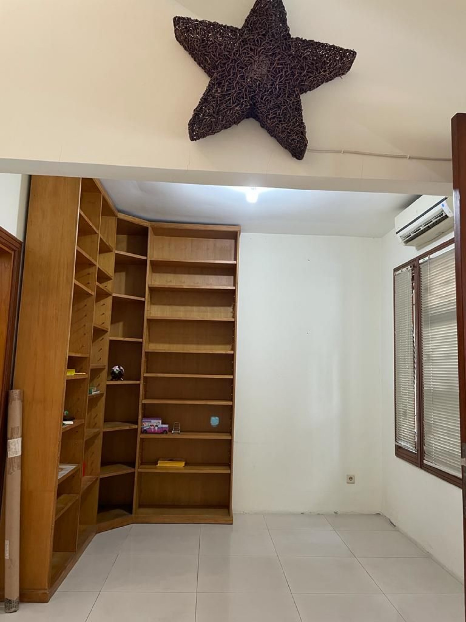 Rumah Dijual di Tangerang, foto 1 dari 8