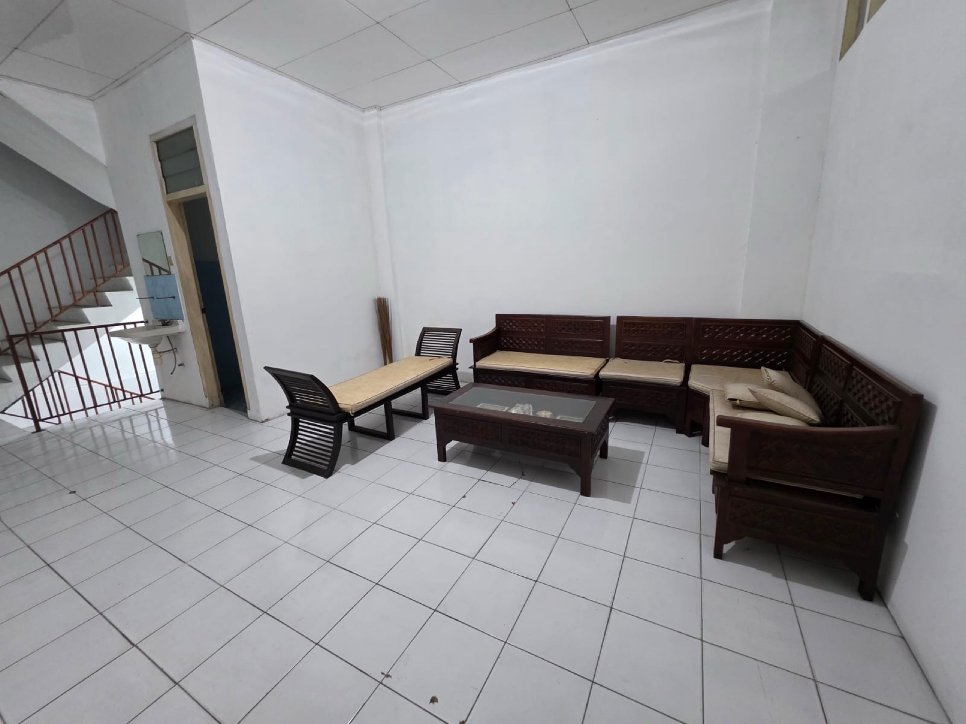 Rumah Disewa di Jakarta Pusat, foto 1 dari 10