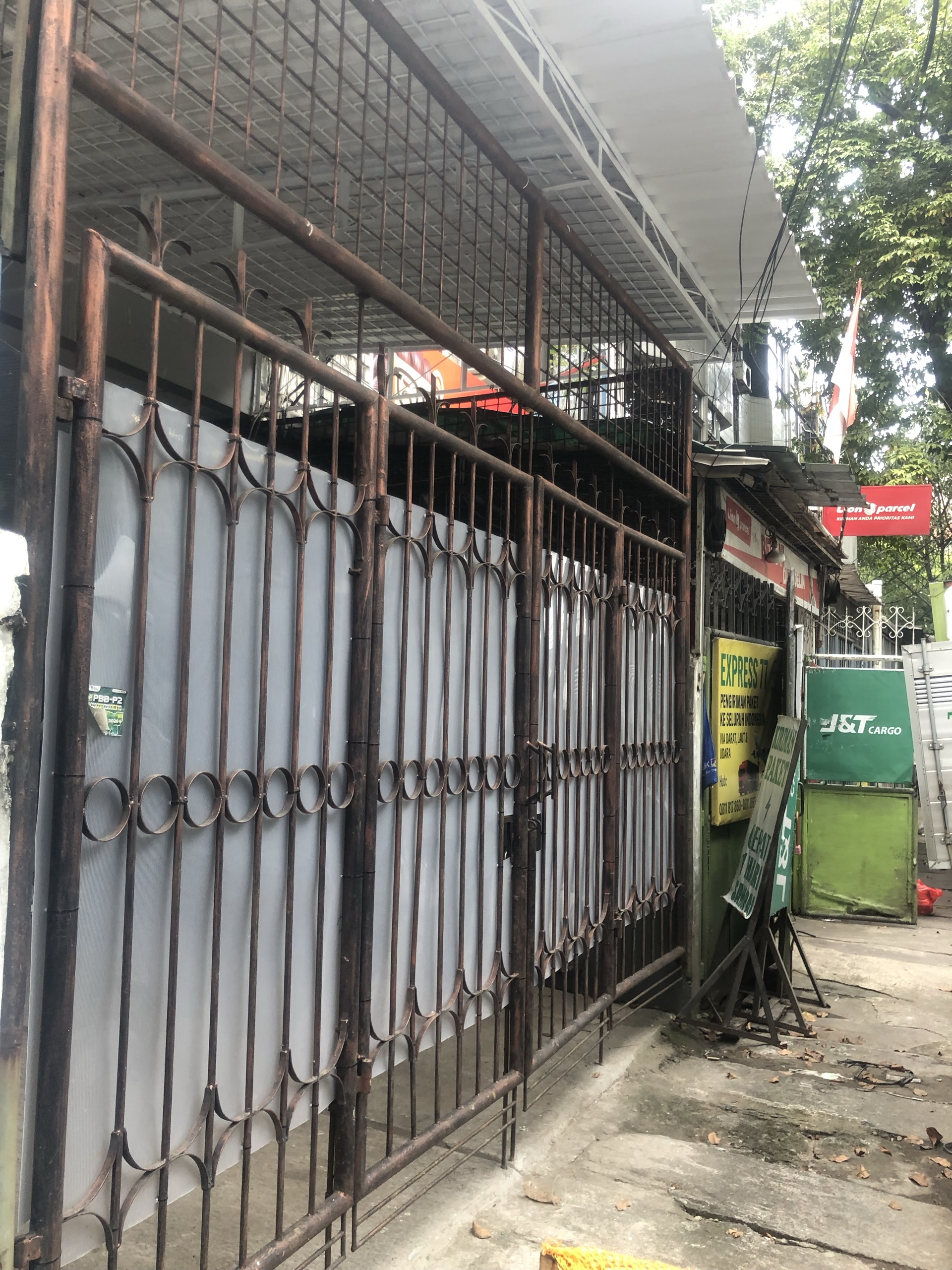 Rumah Disewa di Jakarta Pusat, foto 1 dari 10