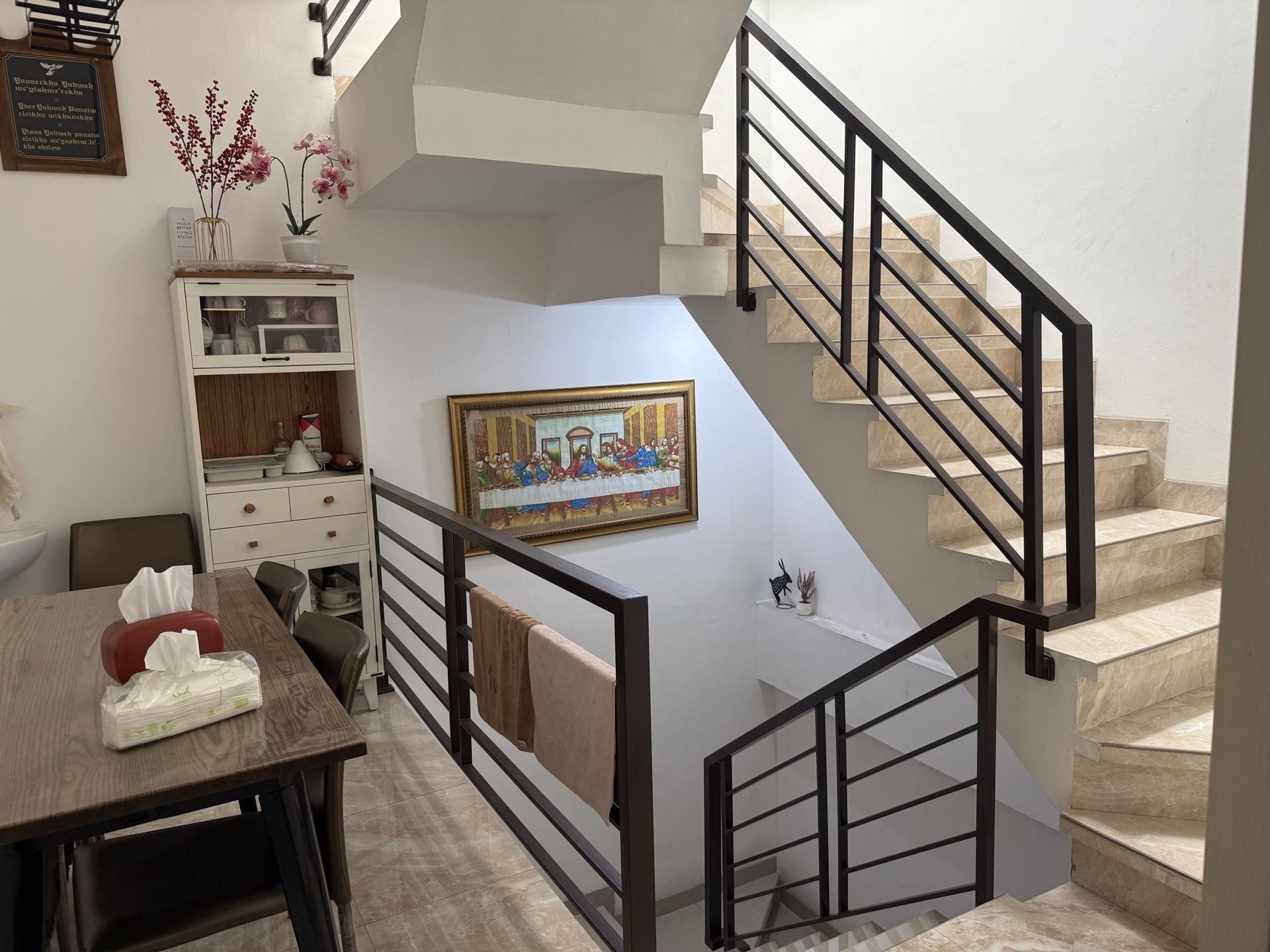Rumah Dijual di Jakarta Barat, foto 1 dari 10