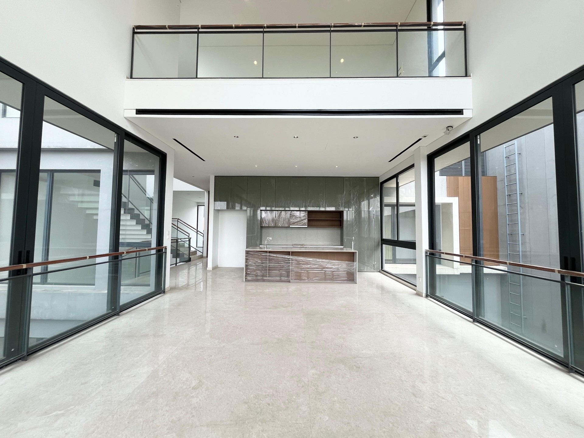 Rumah Dijual di Tangerang, foto 1 dari 10
