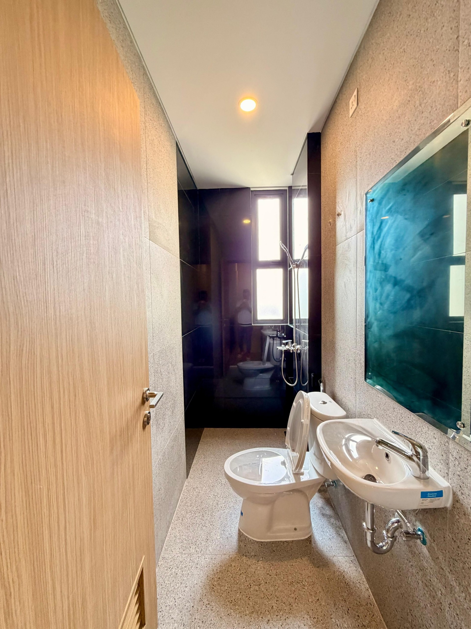 Rumah Disewa di Tangerang, foto 1 dari 10