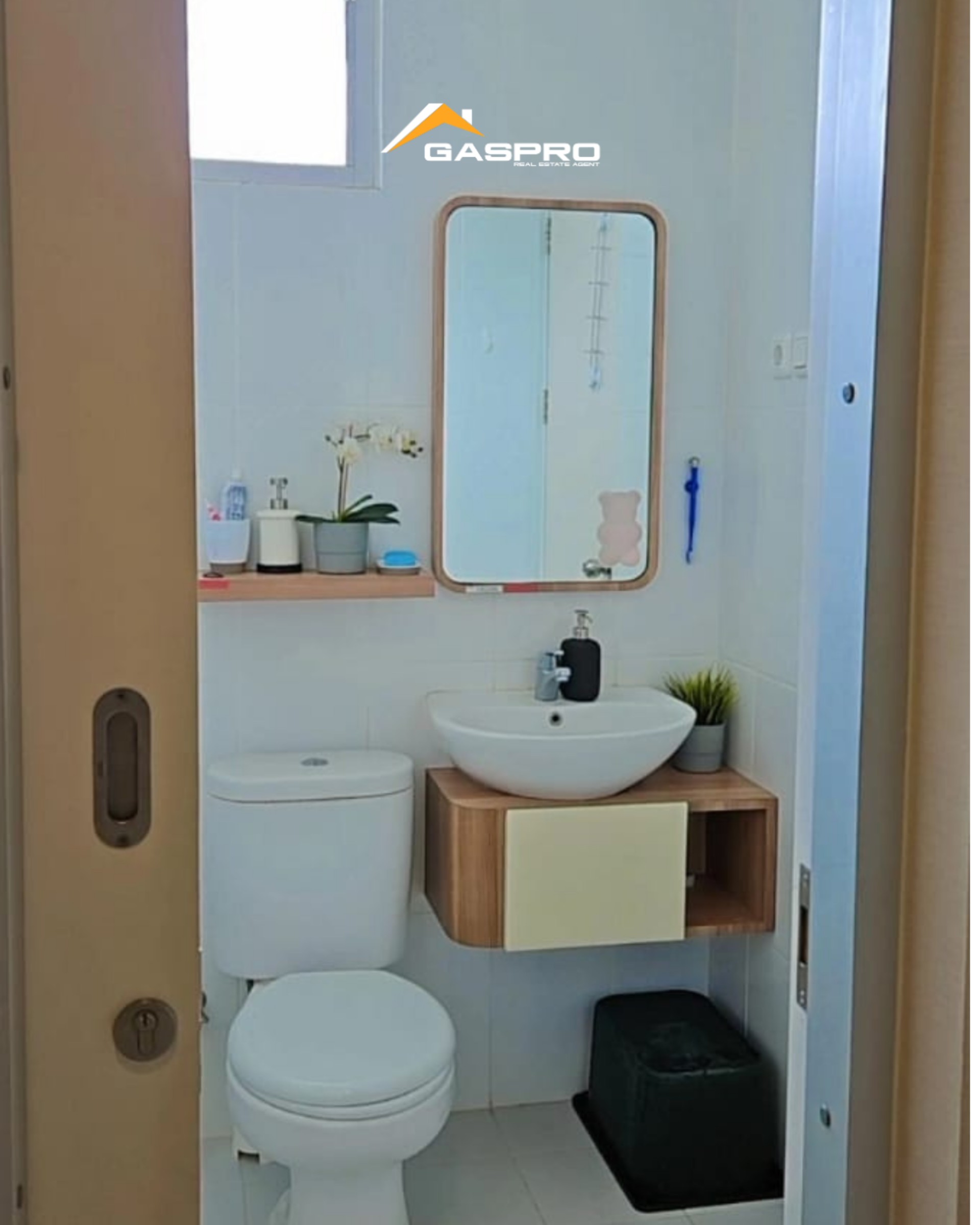 Rumah Dijual di Tangerang, foto 1 dari 8