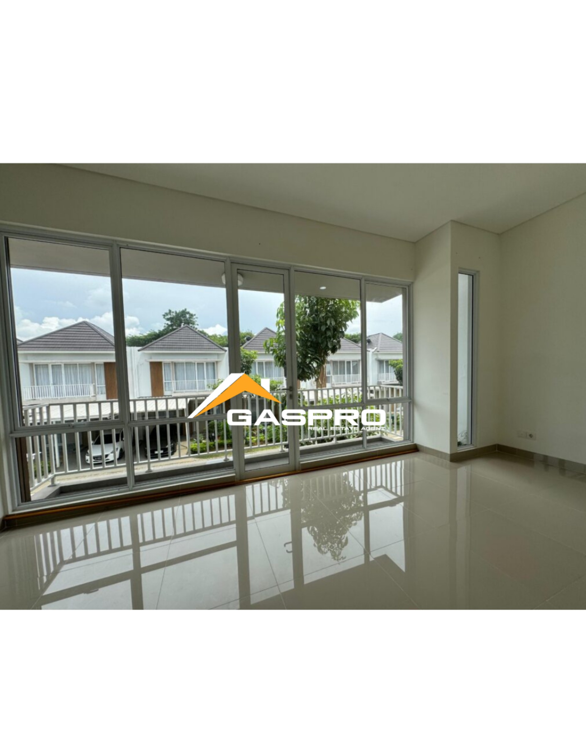 Rumah Disewa di Tangerang, foto 1 dari 7