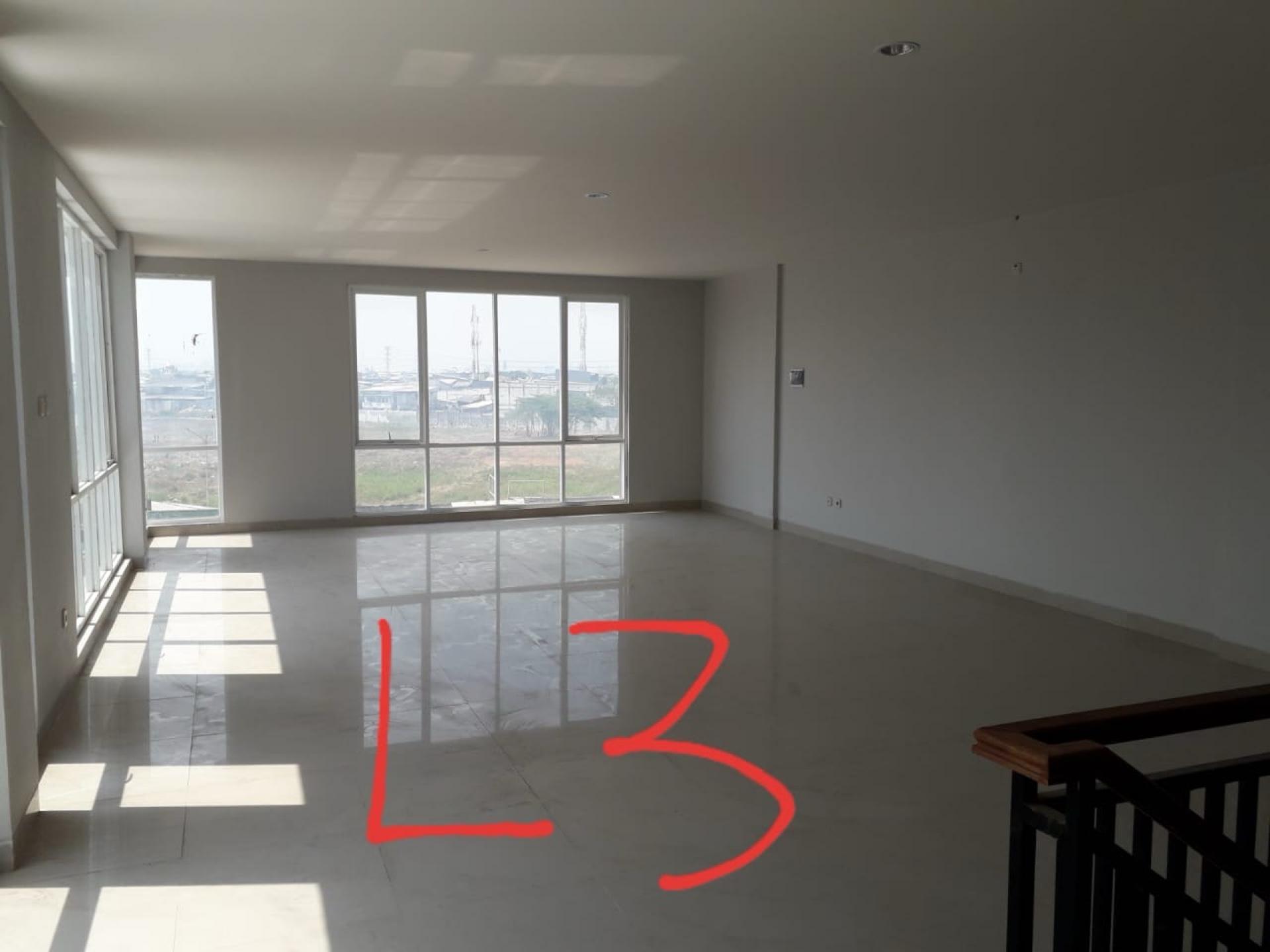 Ruko Dijual di Jakarta Barat, foto 1 dari 8
