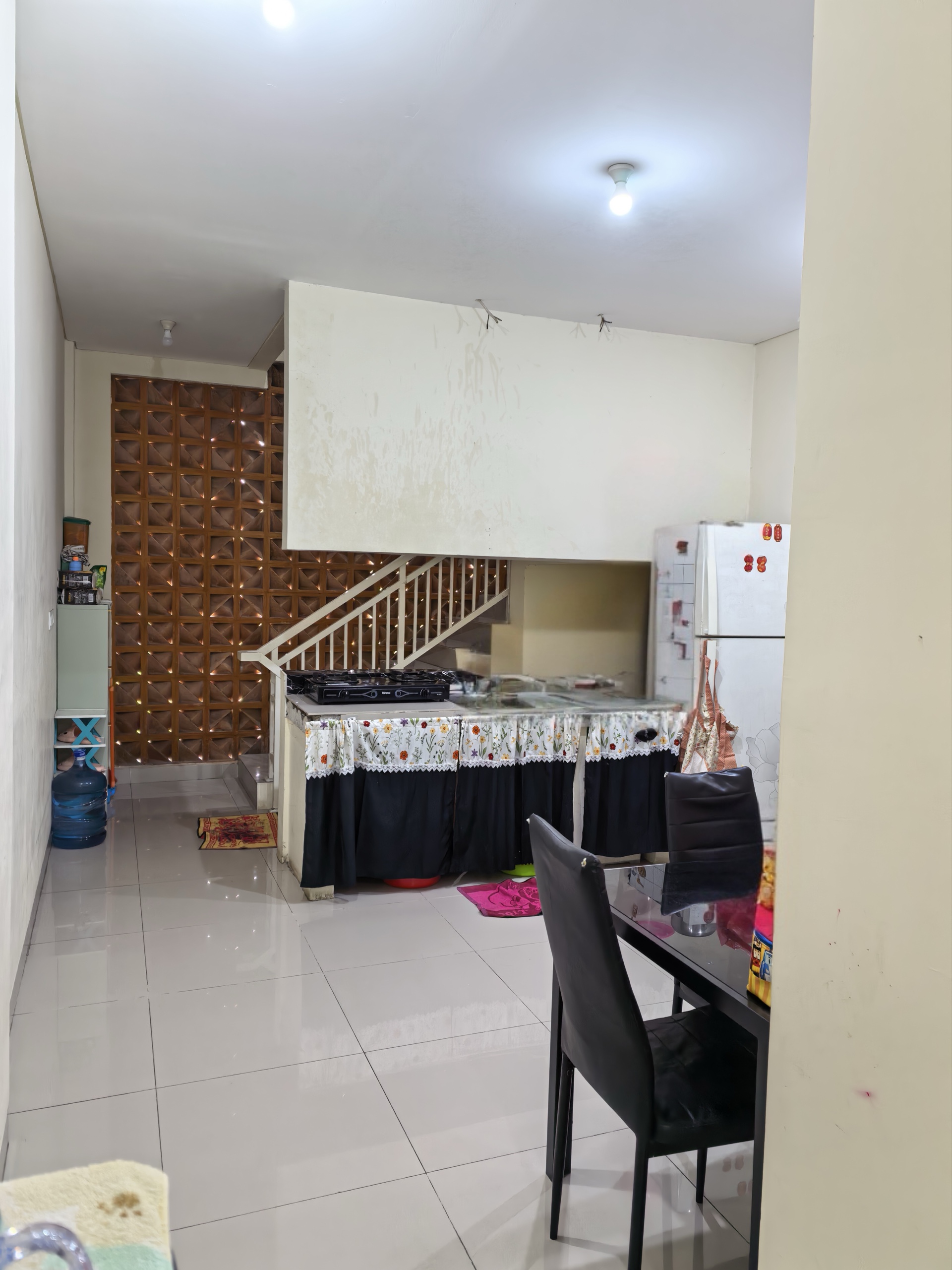 Ruko Dijual di Jakarta Barat, foto 1 dari 10