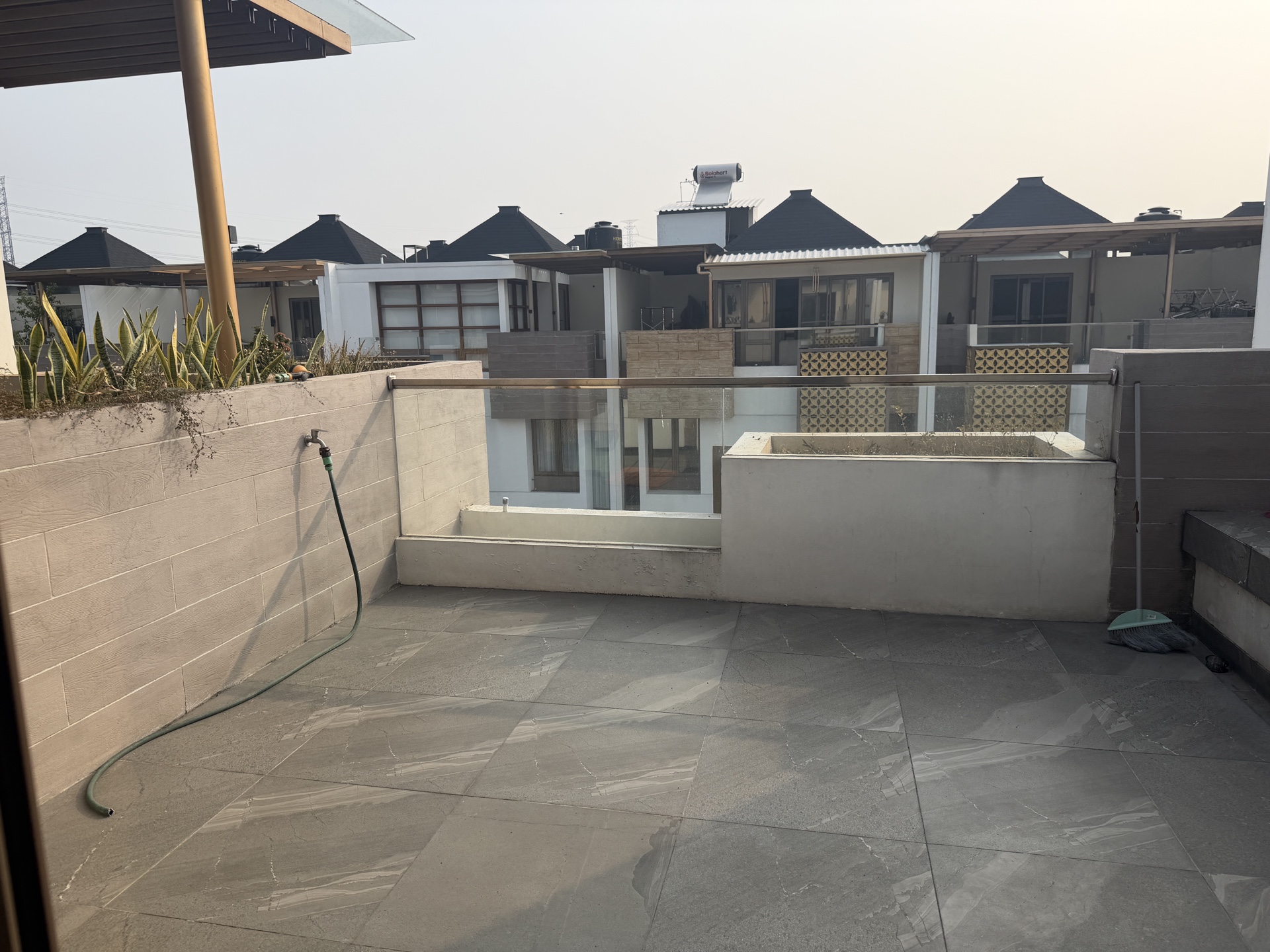 Rumah Dijual di Tangerang, foto 1 dari 7