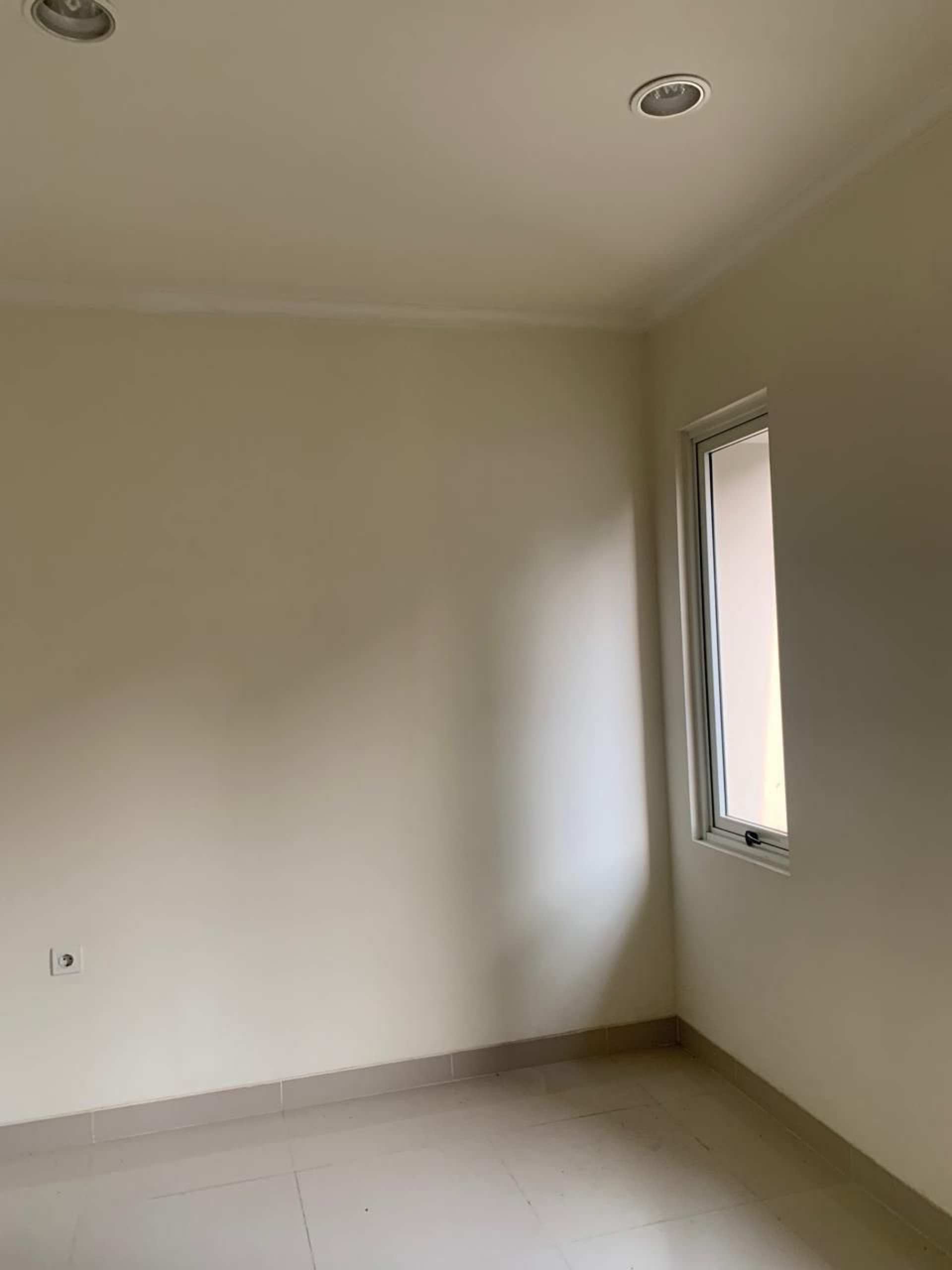 Rumah Dijual di Tangerang, foto 1 dari 10