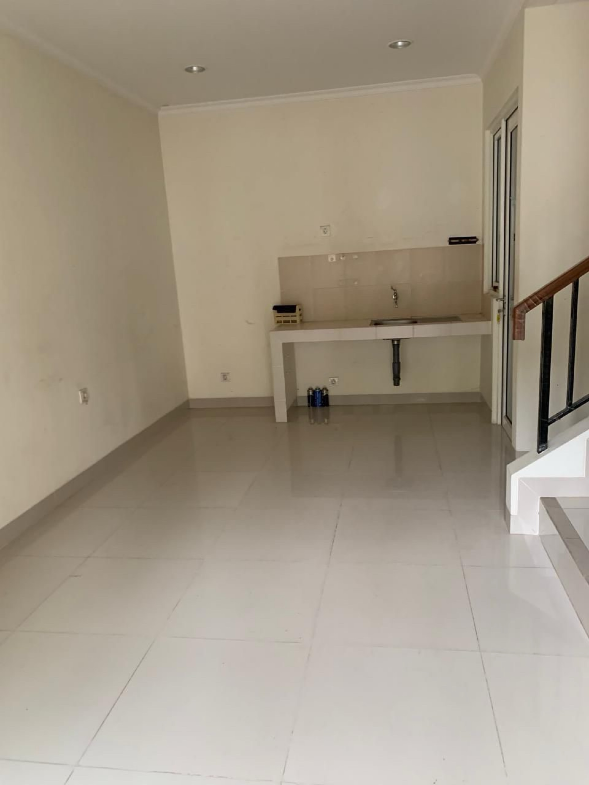 Rumah Dijual di Tangerang, foto 1 dari 10
