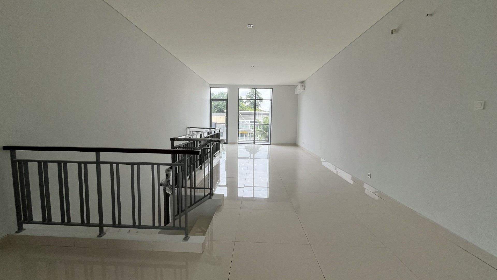 Ruko Dijual di Tangerang, foto 4 dari 10