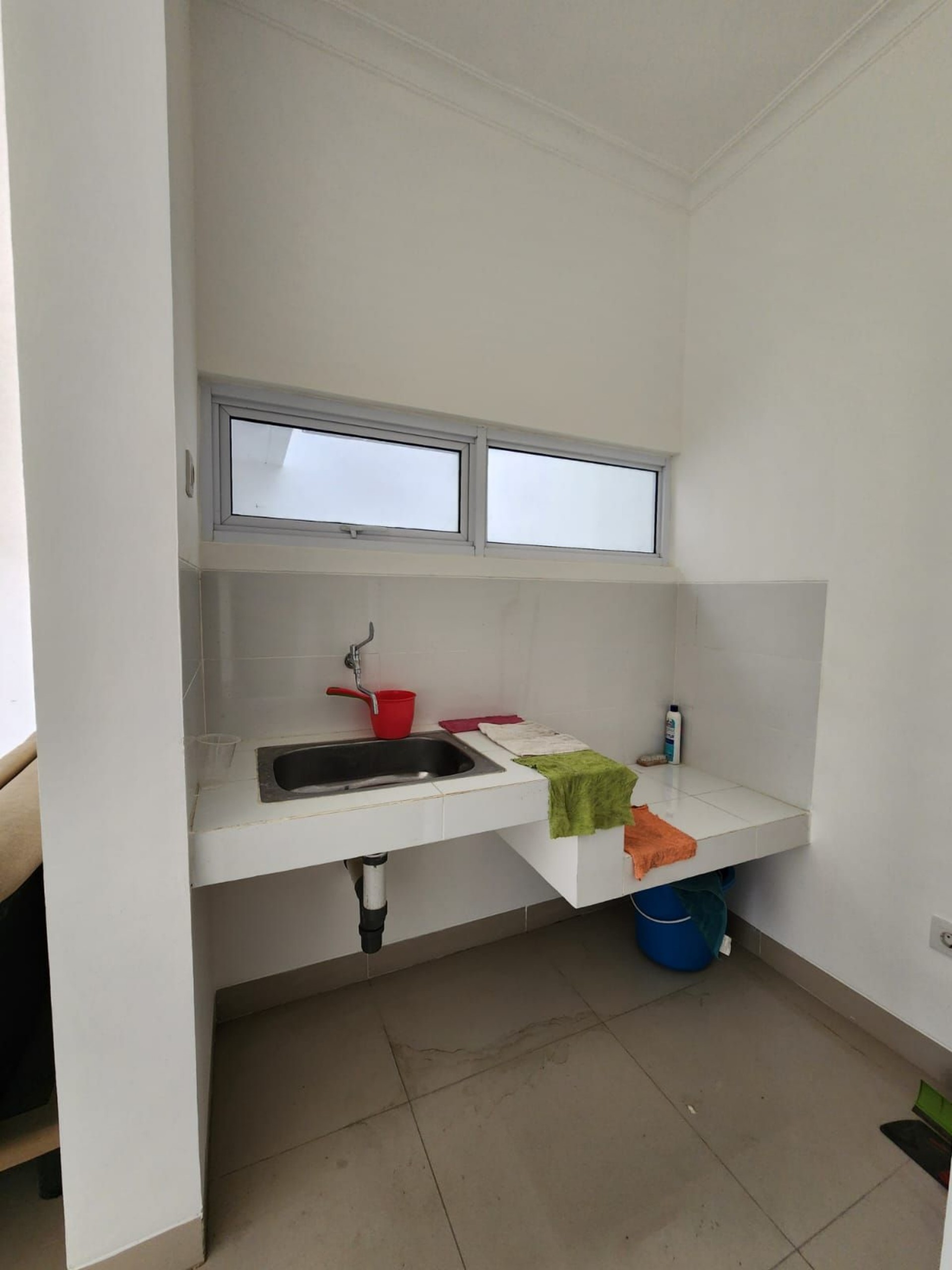 Rumah Dijual di Tangerang, foto 1 dari 10