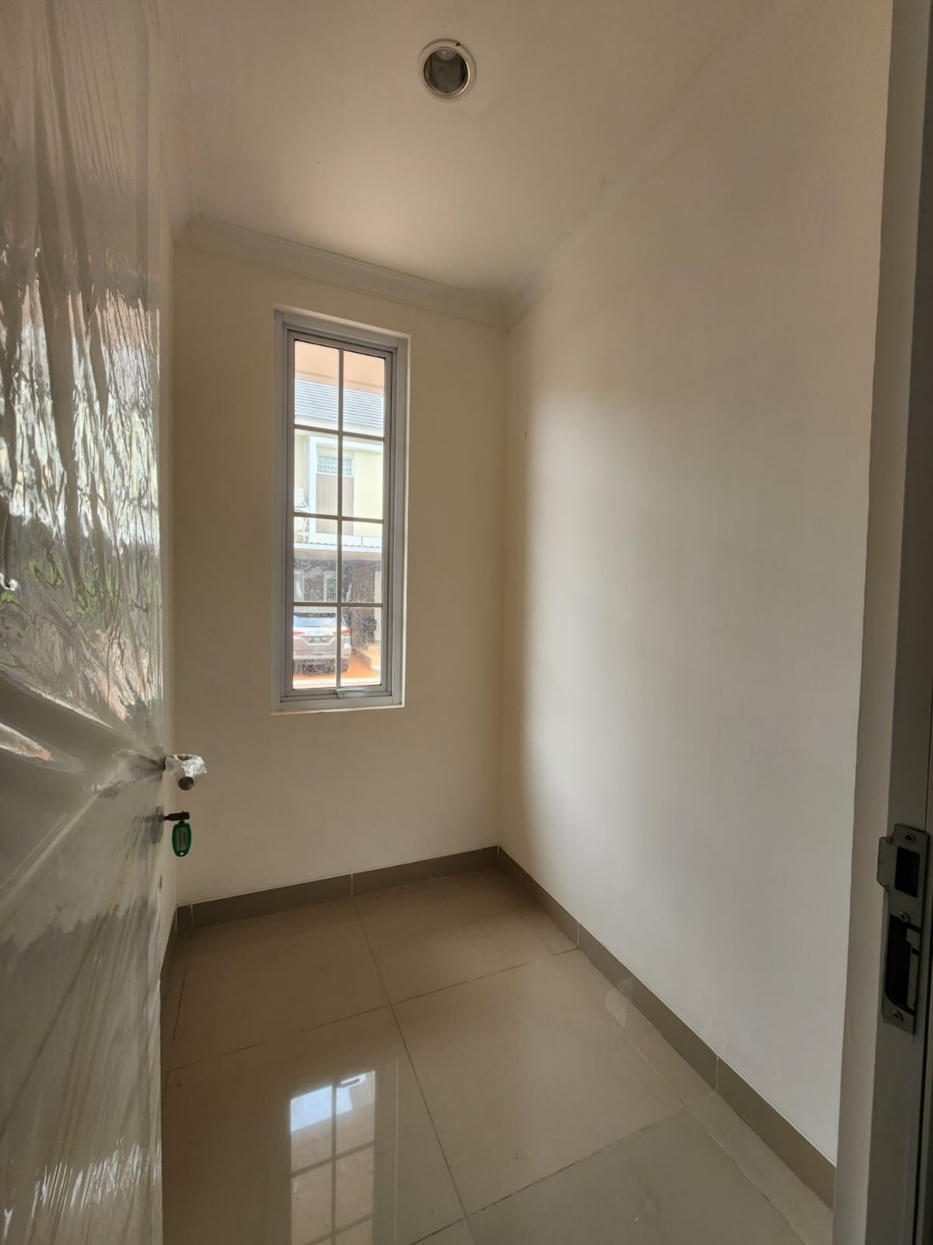 Rumah Dijual di Tangerang, foto 1 dari 10