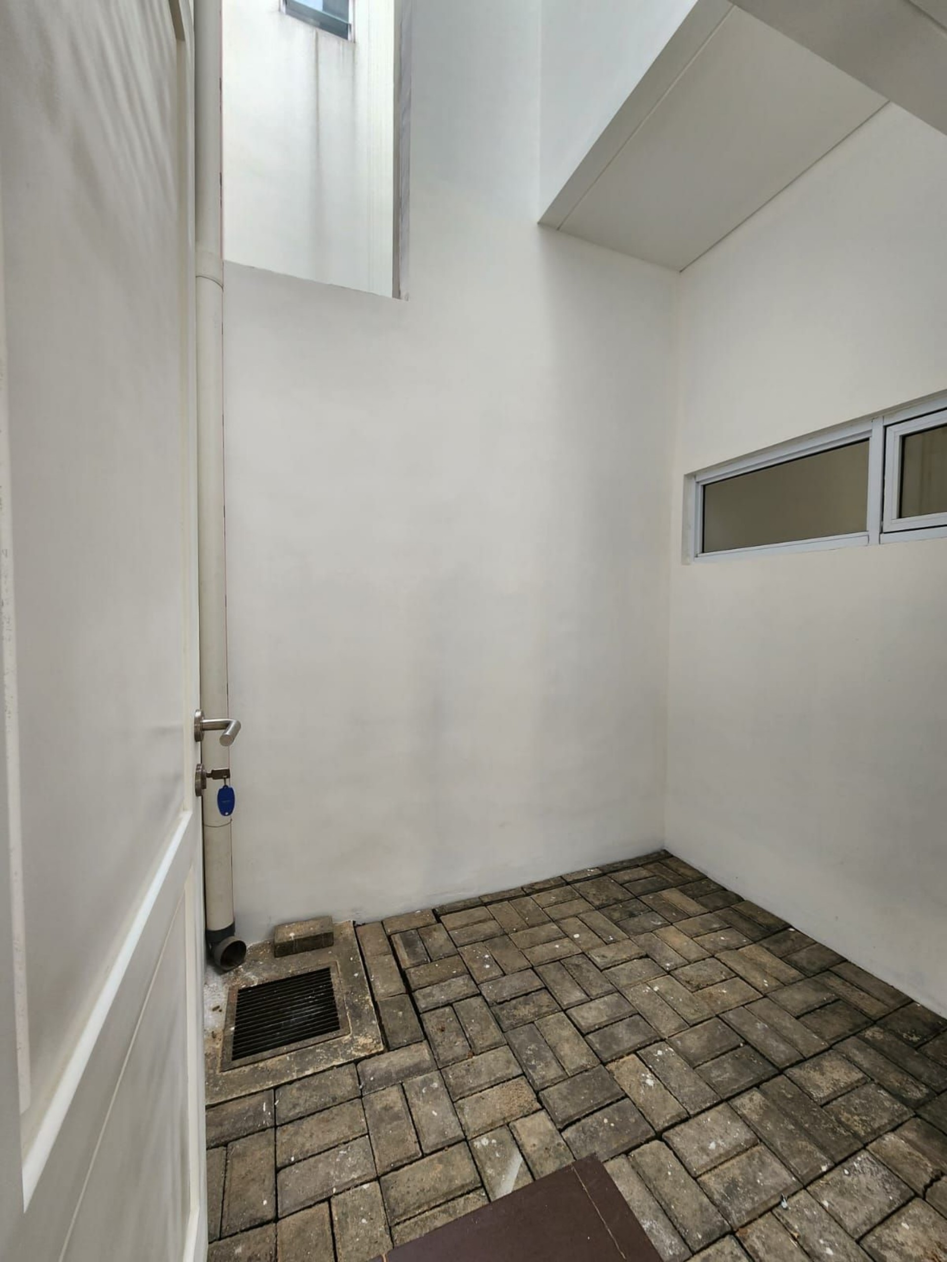Rumah Dijual di Tangerang, foto 1 dari 10