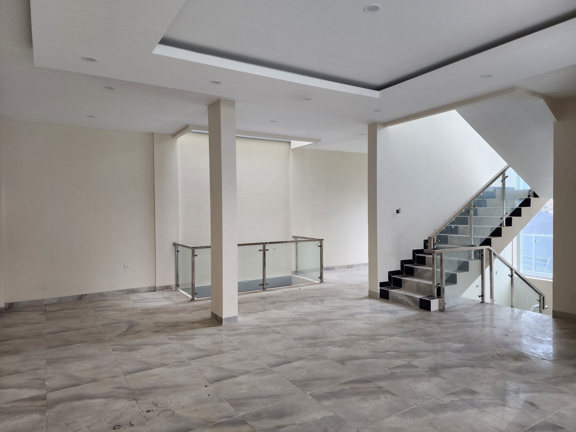 Rumah Dijual di Tangerang, foto 1 dari 8