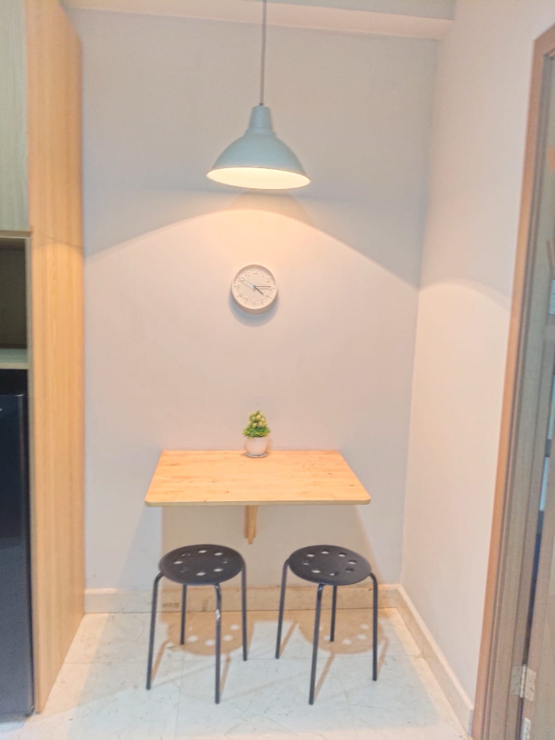 Apartemen Disewa di Jakarta Barat, foto 2 dari 6