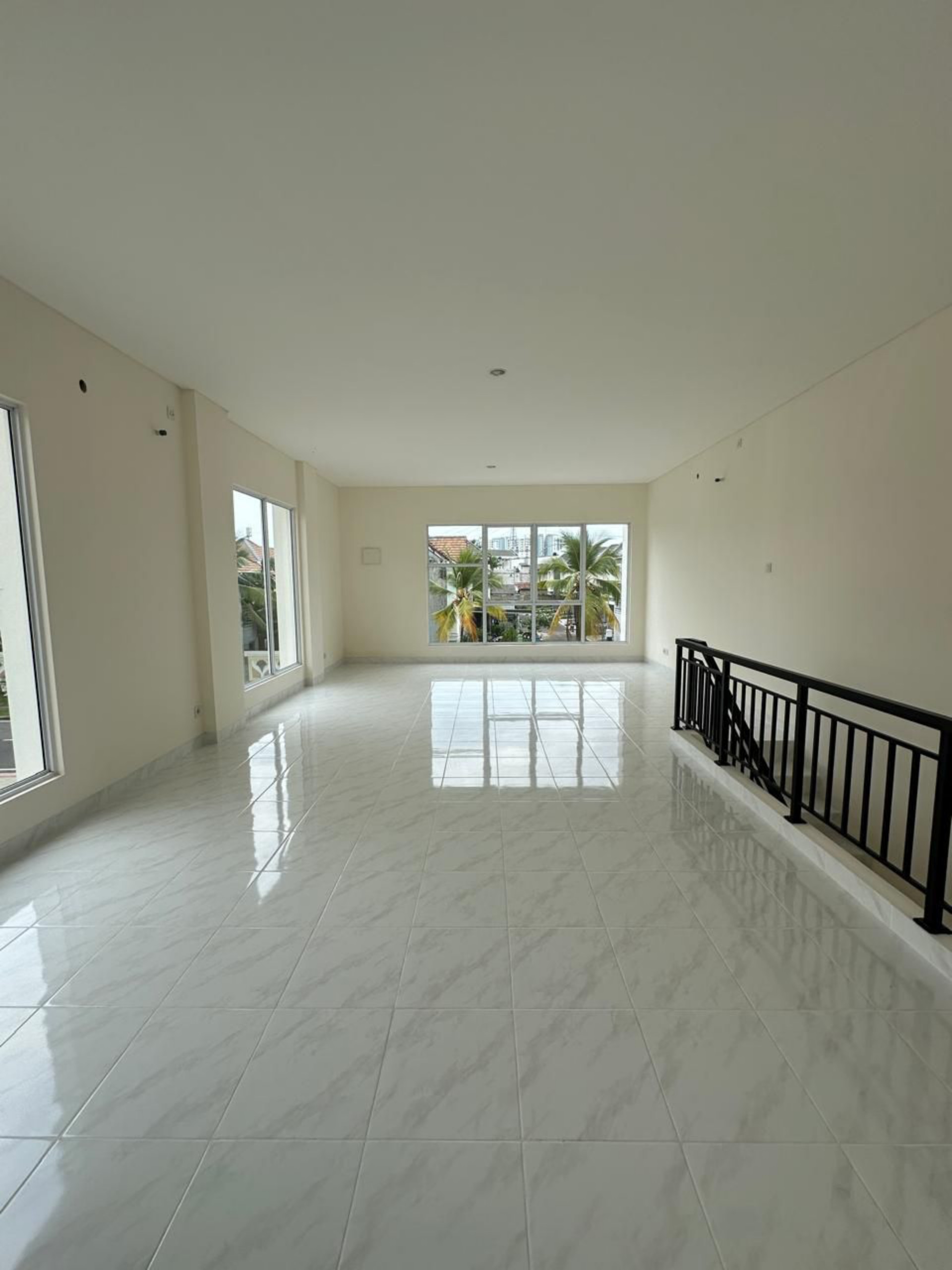 Ruko Dijual di Tangerang, foto 5 dari 8