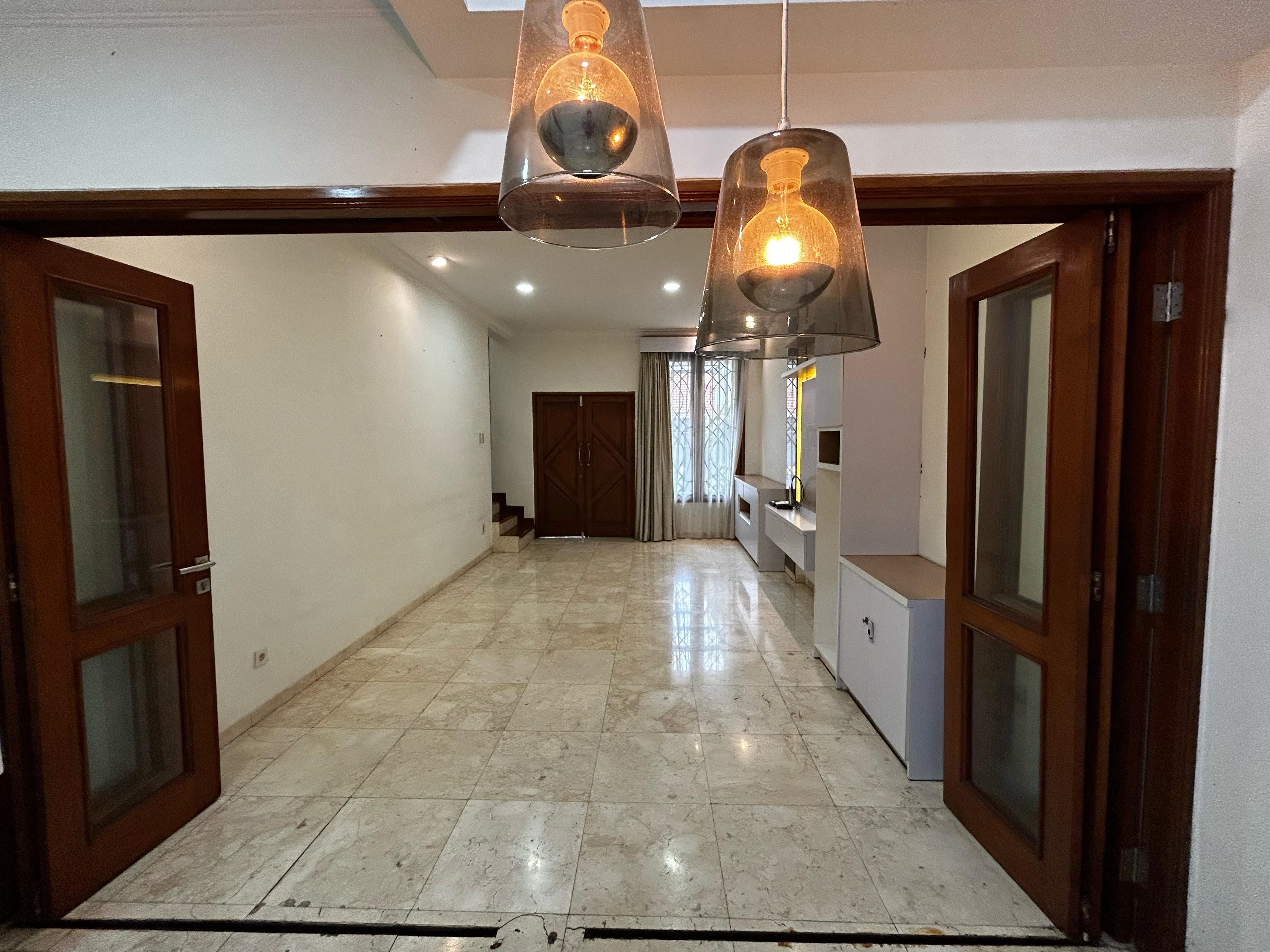 Rumah Dijual di Jakarta Timur, foto 1 dari 10