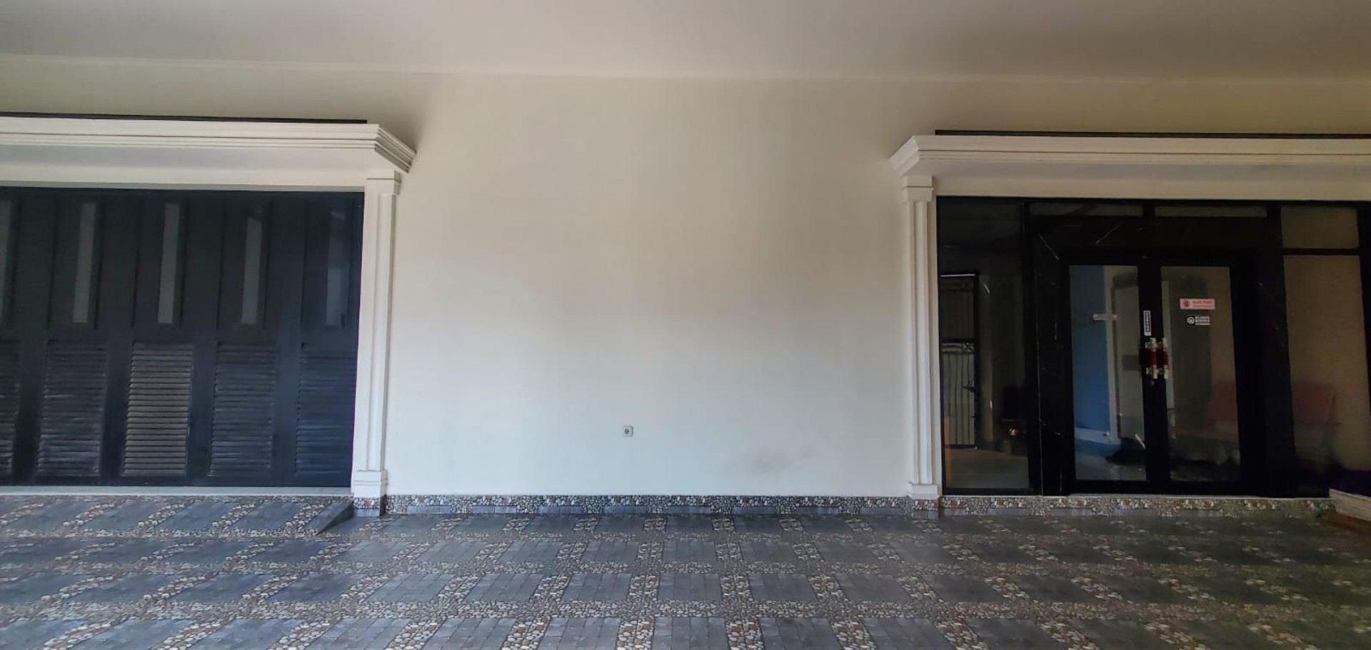 Rumah Dijual di Jakarta Barat, foto 1 dari 10