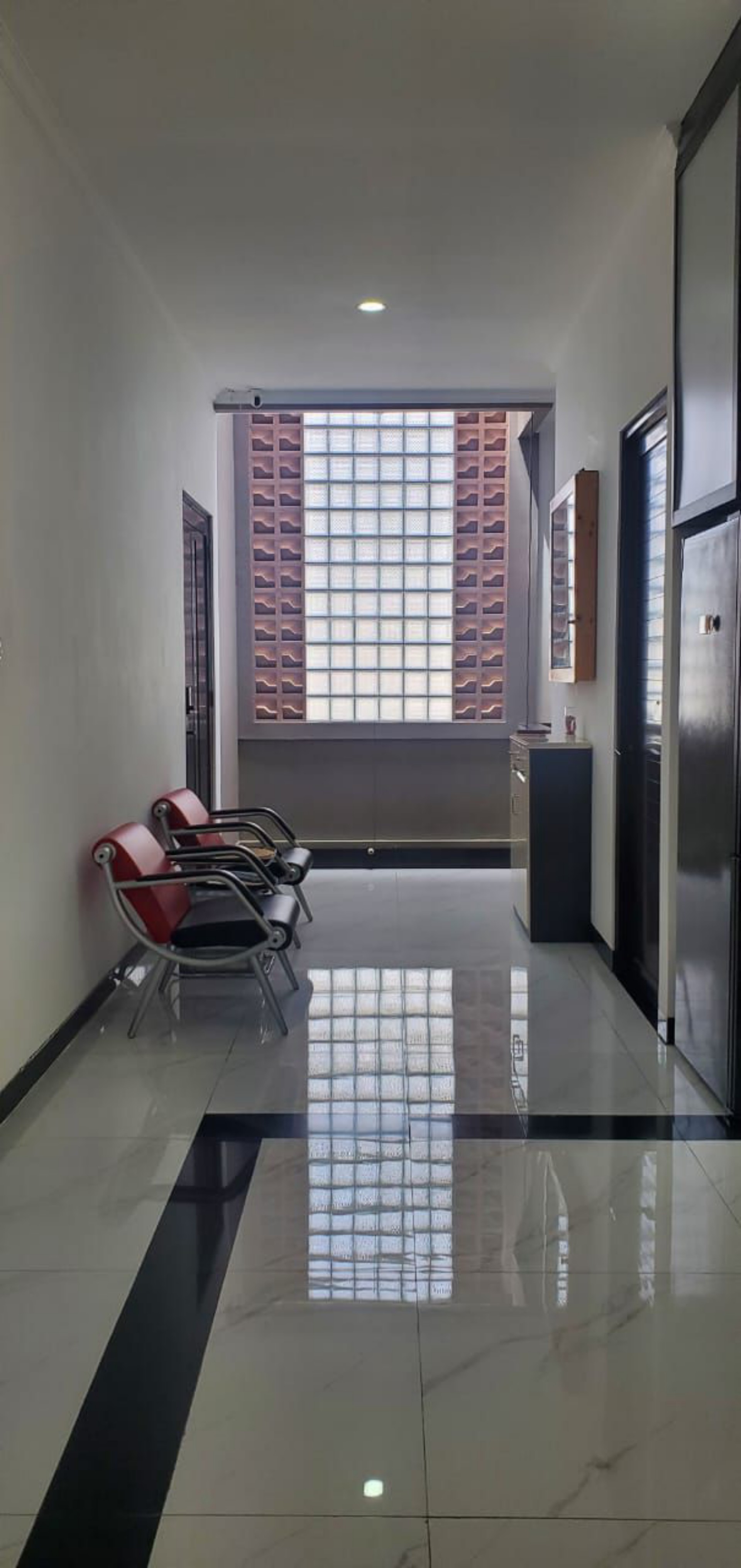 Rumah Dijual di Jakarta Barat, foto 1 dari 10