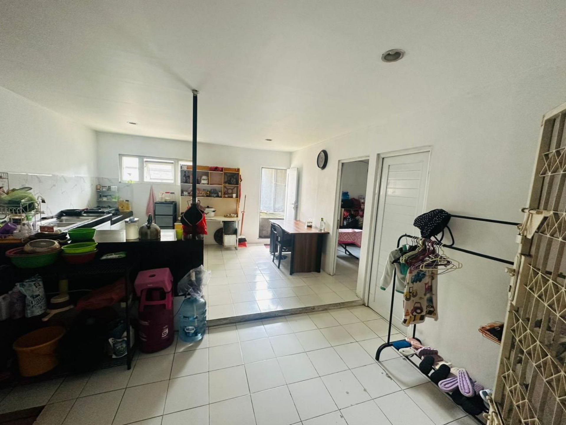 Rumah Dijual di Jakarta Barat, foto 1 dari 5