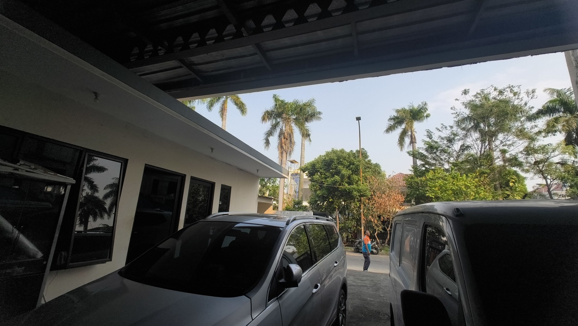 Rumah Dijual di Jakarta Barat, foto 1 dari 4