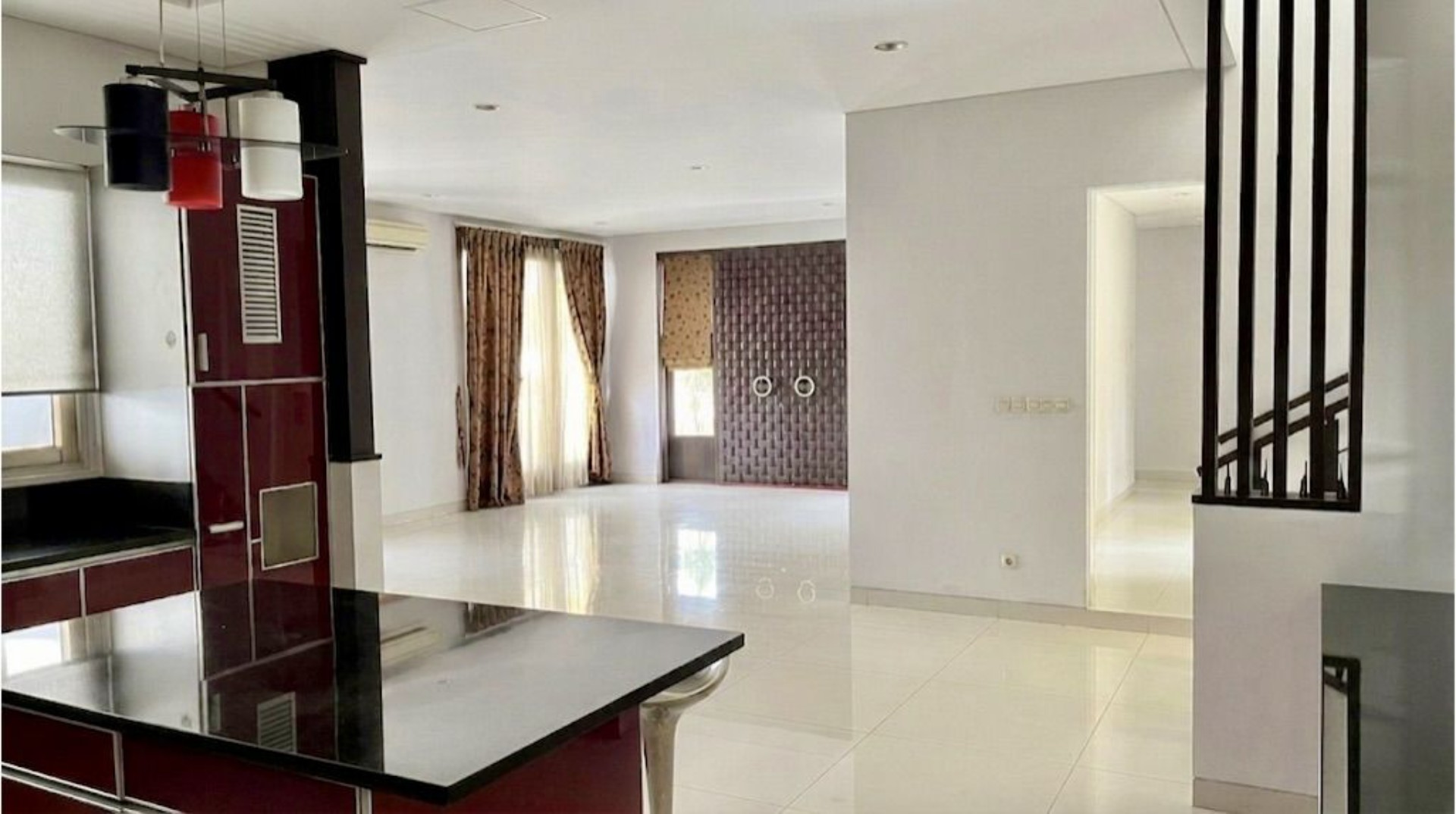 Rumah Dijual di Jakarta Barat, foto 1 dari 10