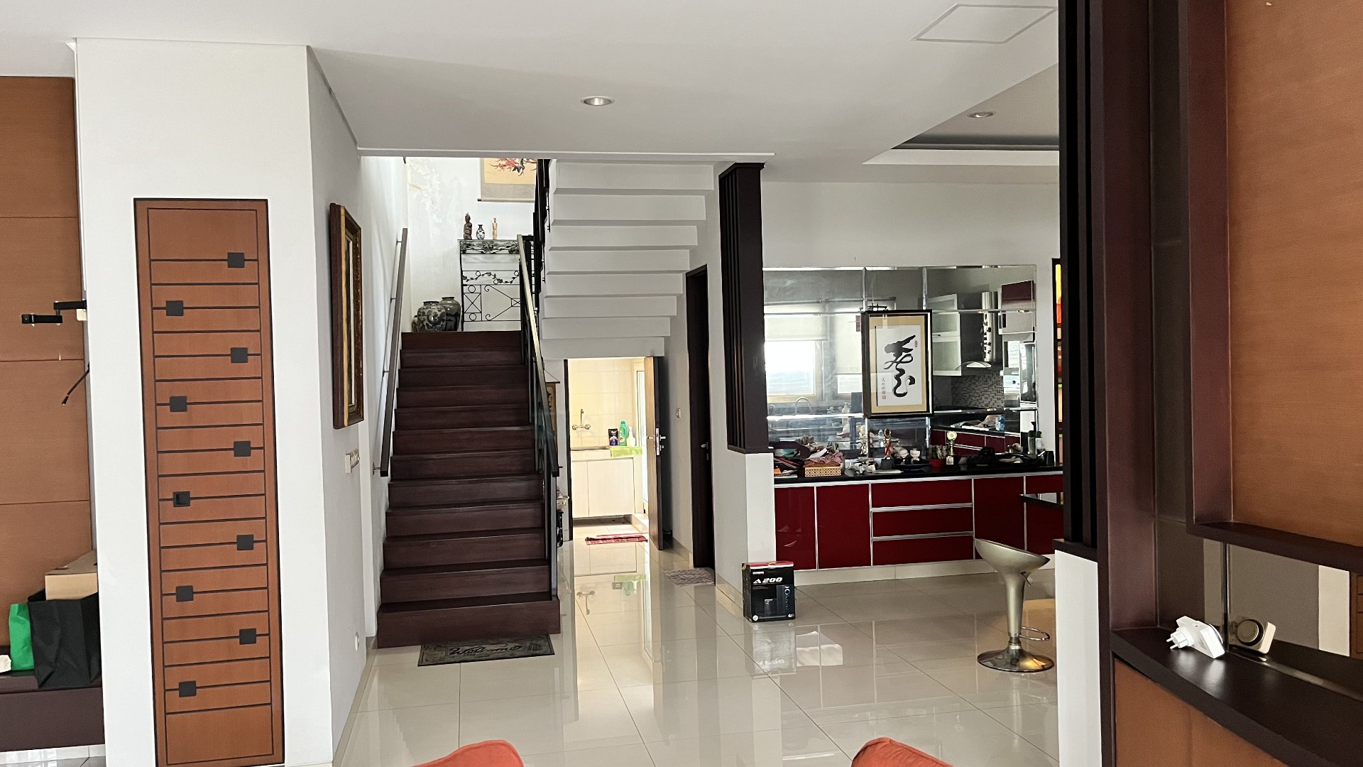 Rumah Dijual di Jakarta Barat, foto 1 dari 10