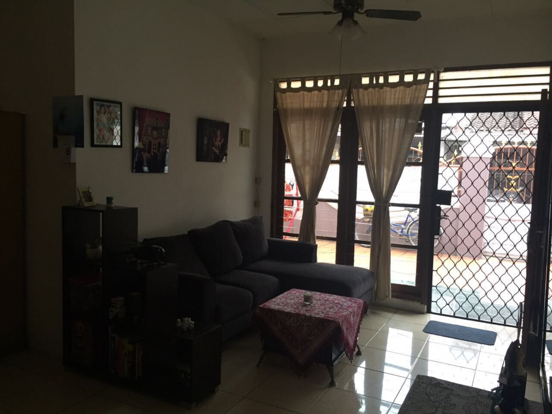 Rumah Dijual di Jakarta Barat, foto 1 dari 7