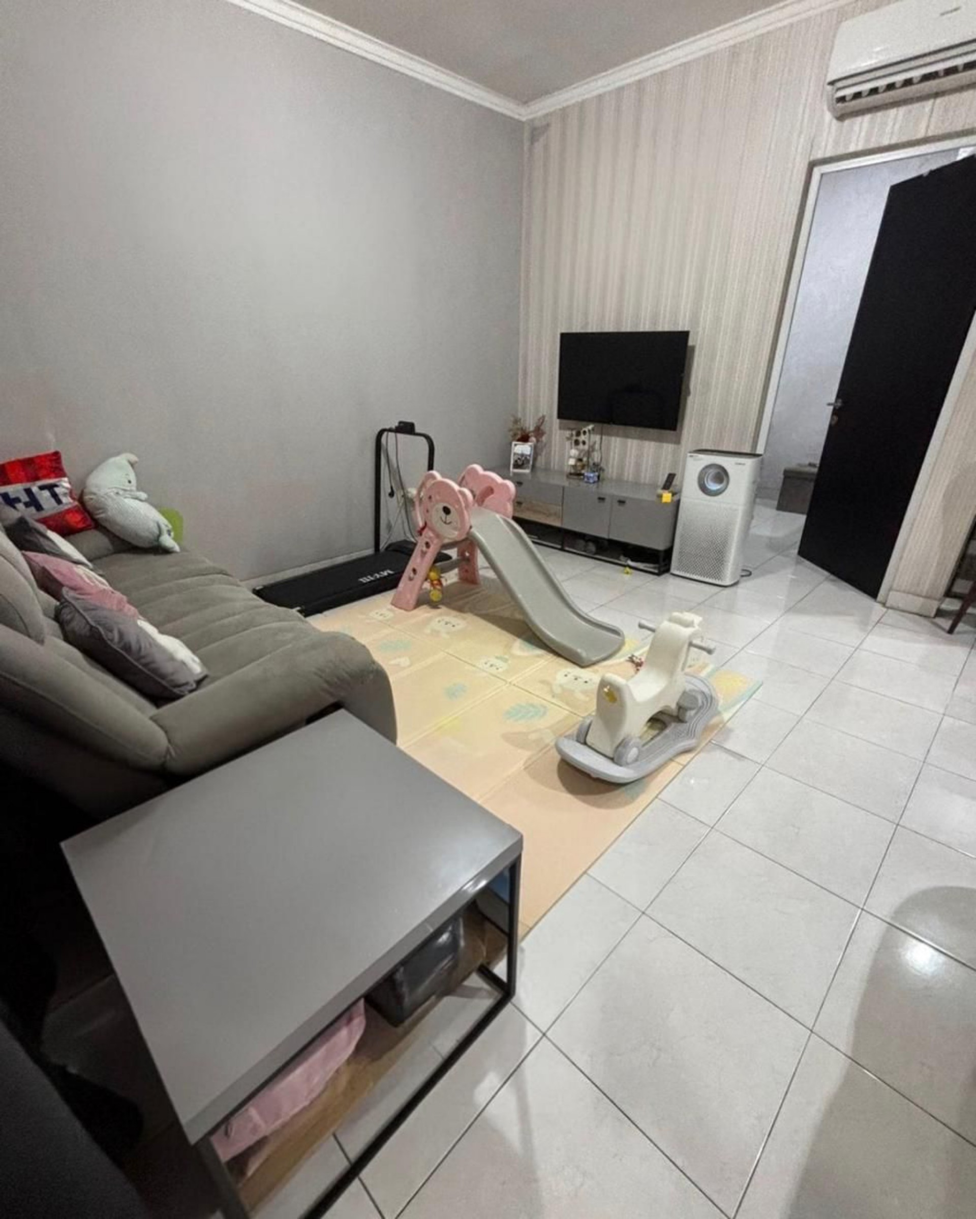 Rumah Dijual di Jakarta Barat, foto 1 dari 6