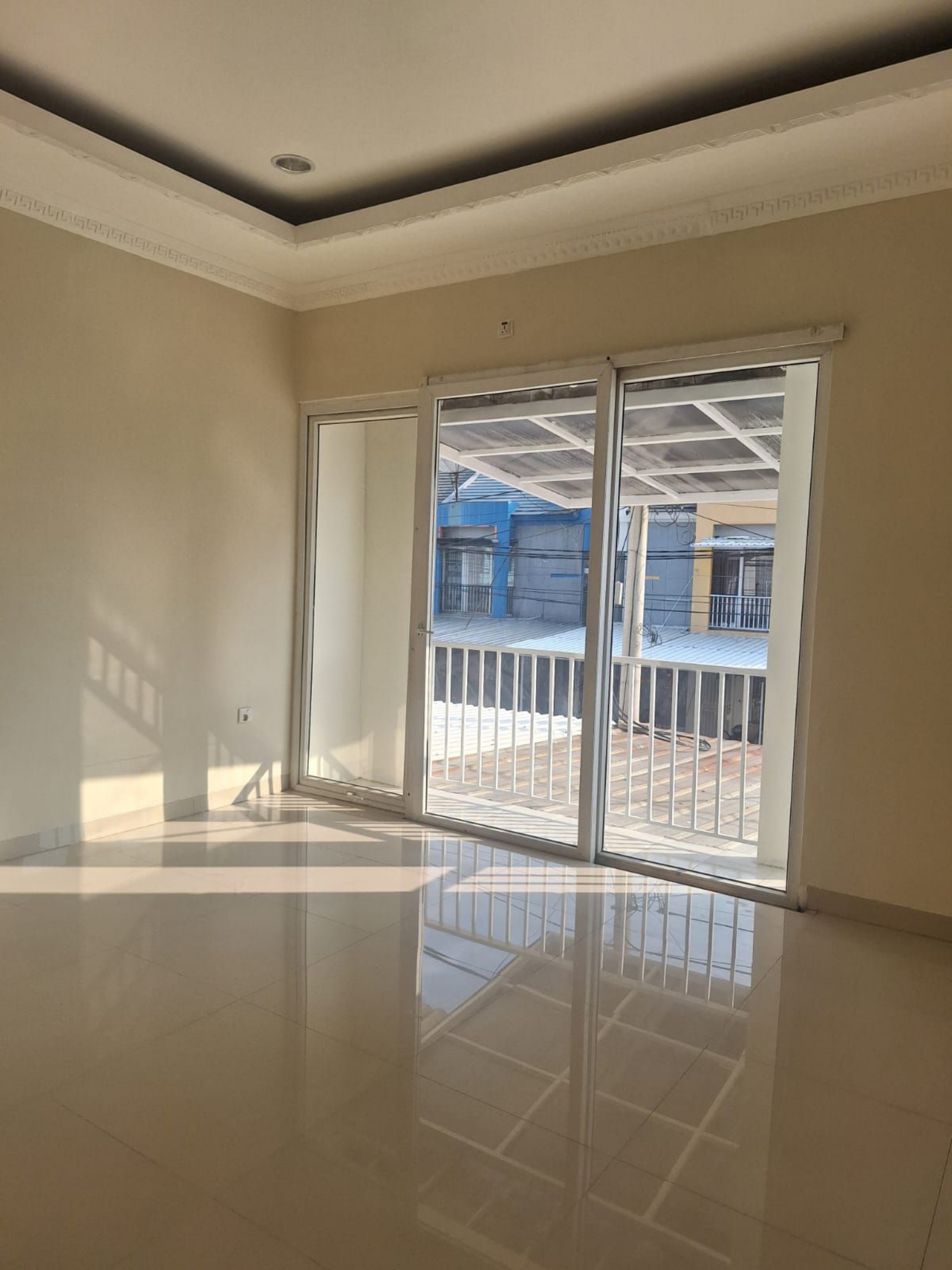 Rumah Dijual di Jakarta Barat, foto 1 dari 6