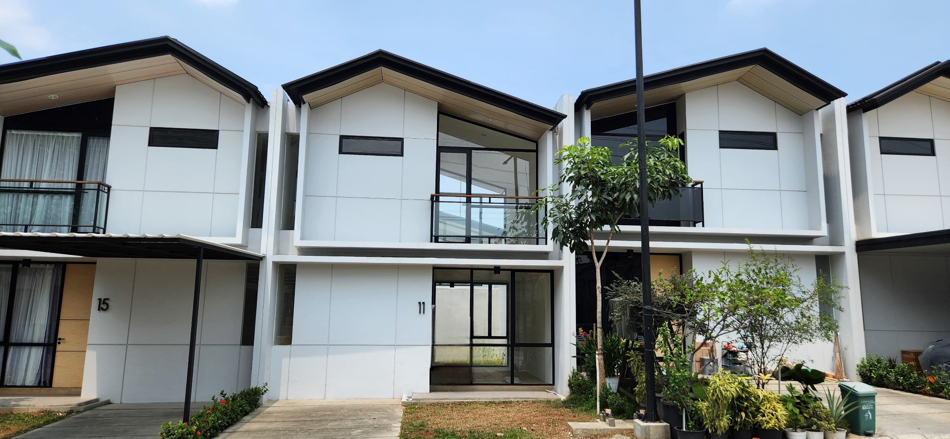 Rumah Disewa di Tangerang, foto 1 dari 3