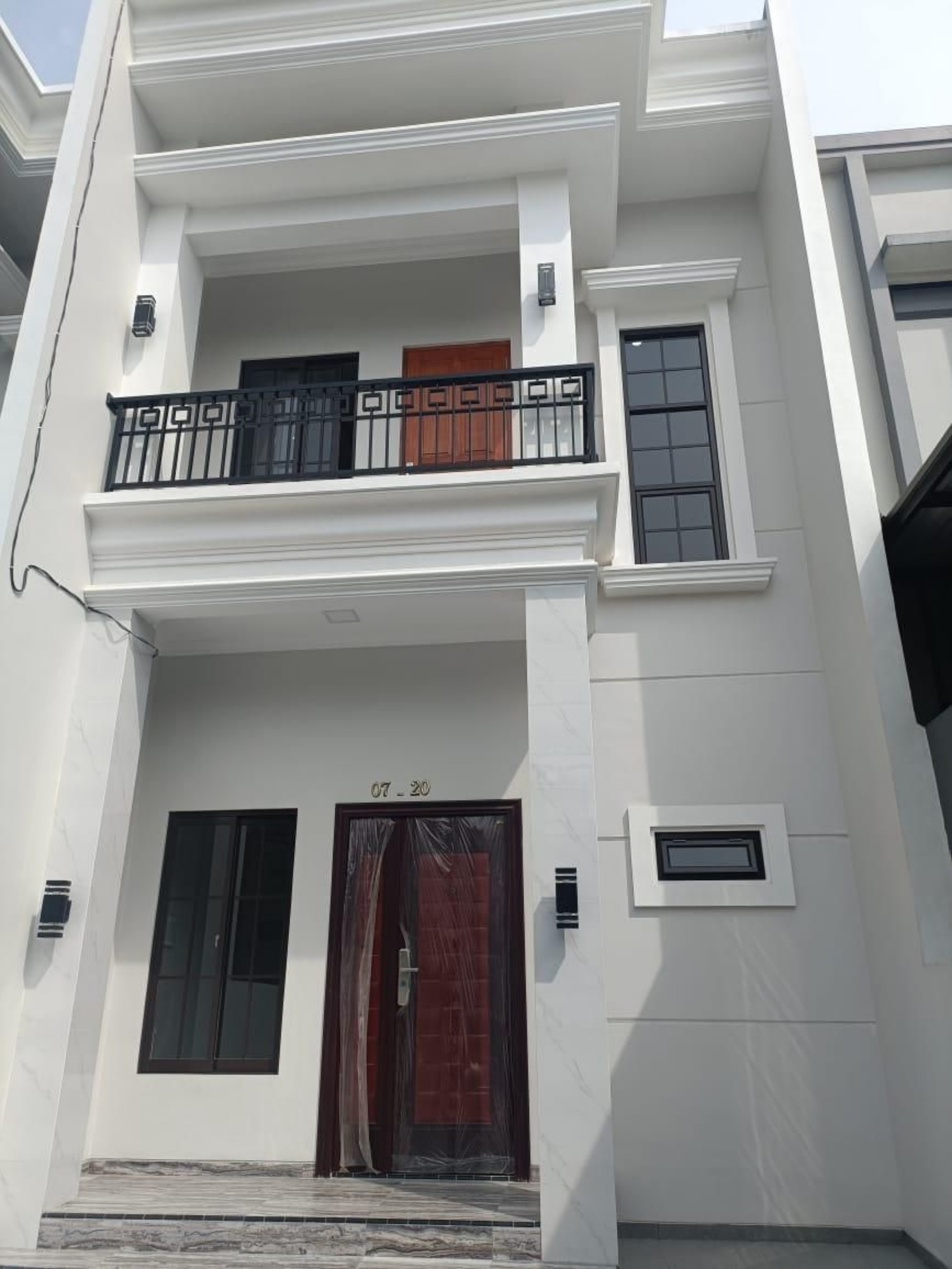 Rumah Dijual di Tangerang, foto 1 dari 10